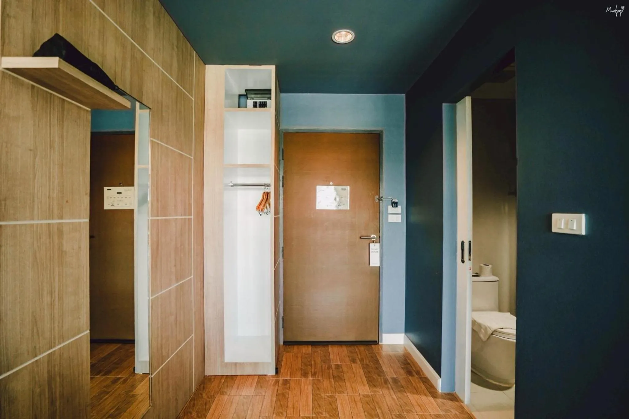 wardrobe in The Galla Hotel