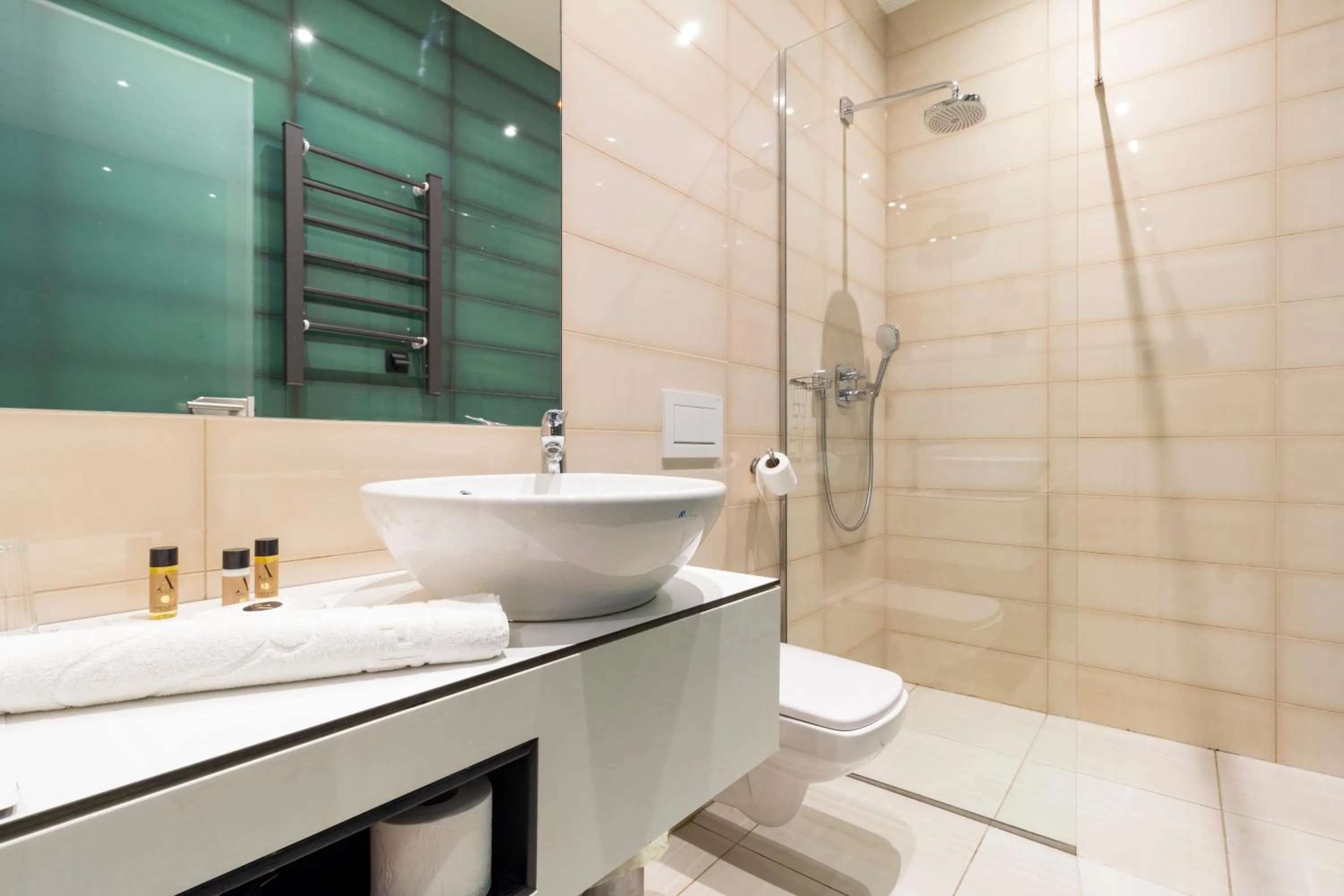 Bathroom in The Loft Budapest