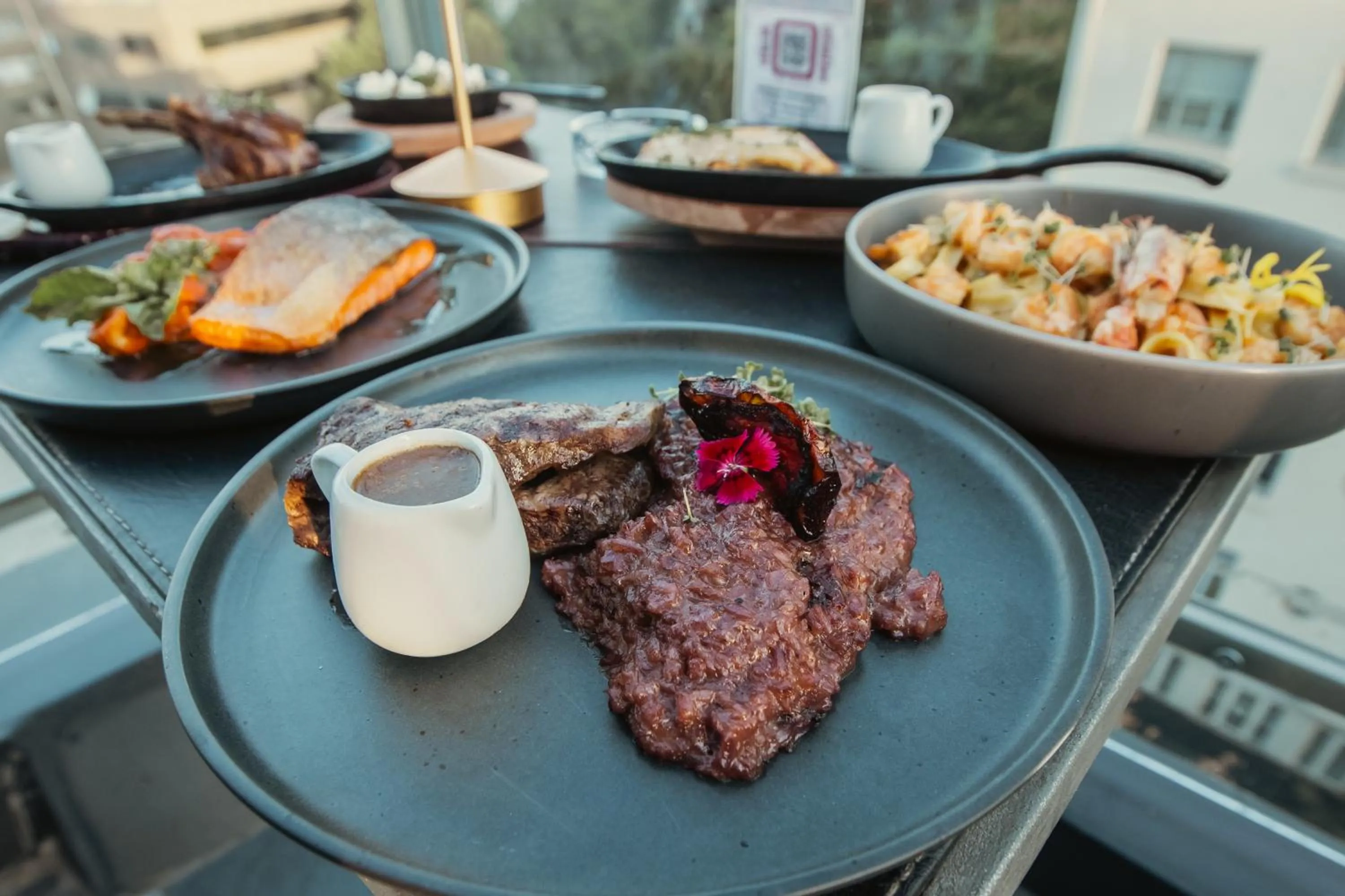 Restaurant/places to eat in Hotel Sommelier Boutique