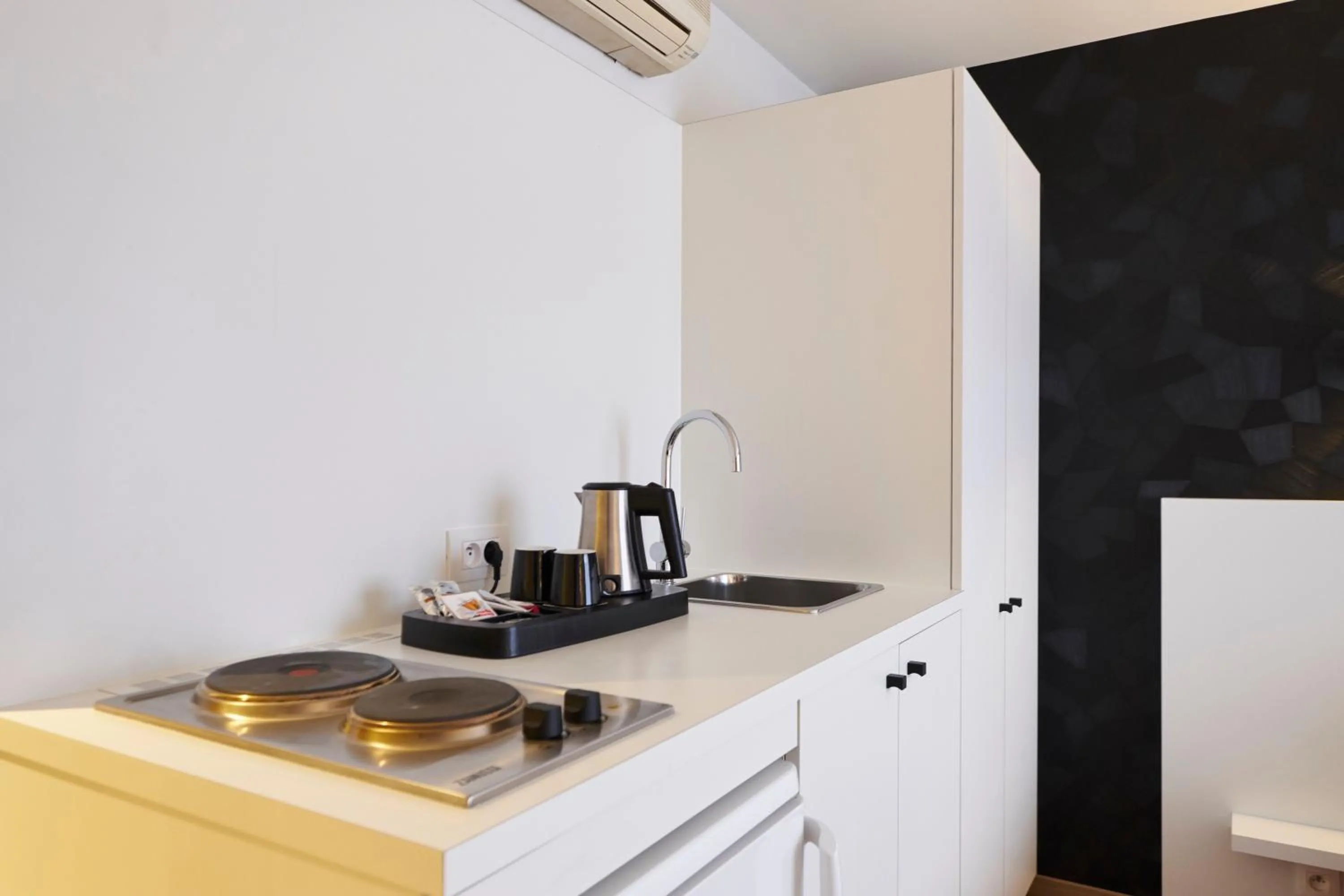 Coffee/tea facilities in Parkhotel Roeselare