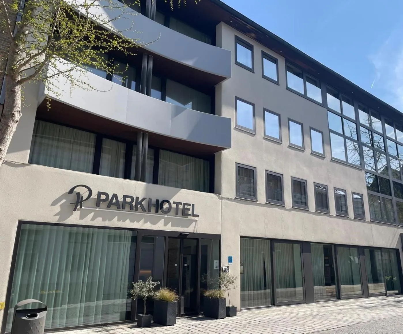 Property building in Parkhotel Roeselare