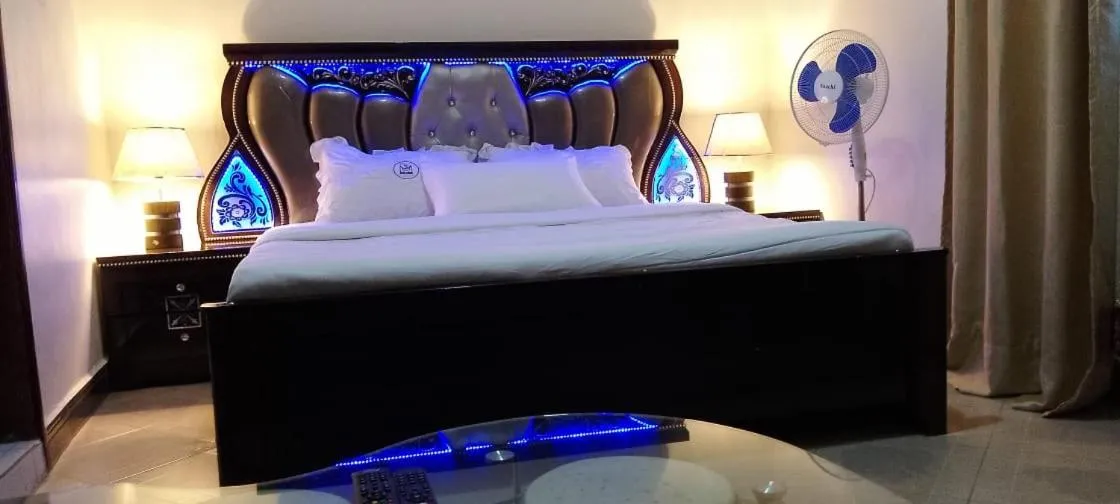 Bed in Dream Palace Hotel Mbale