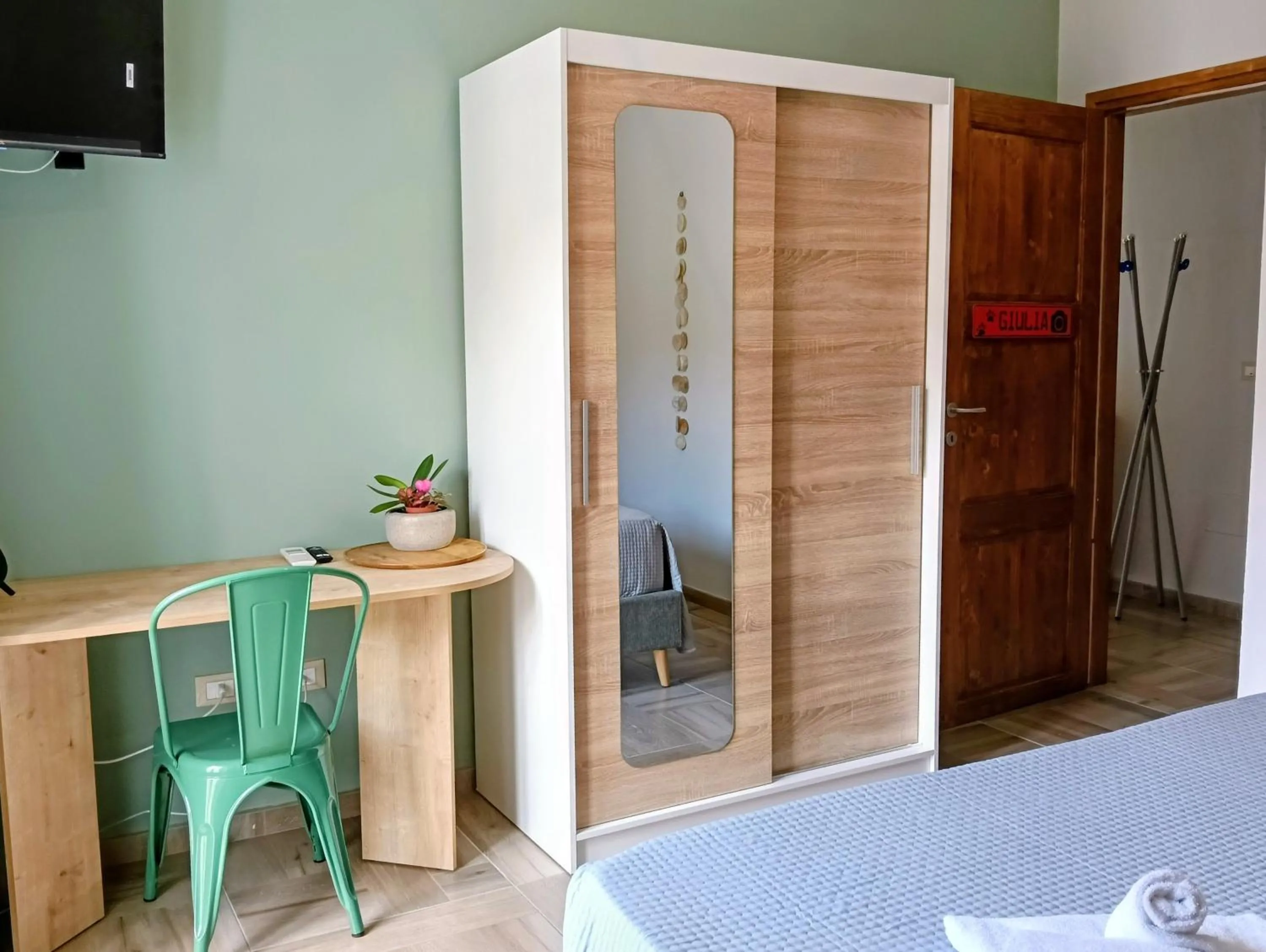 Photo of the whole room, Bed in Casa Nina