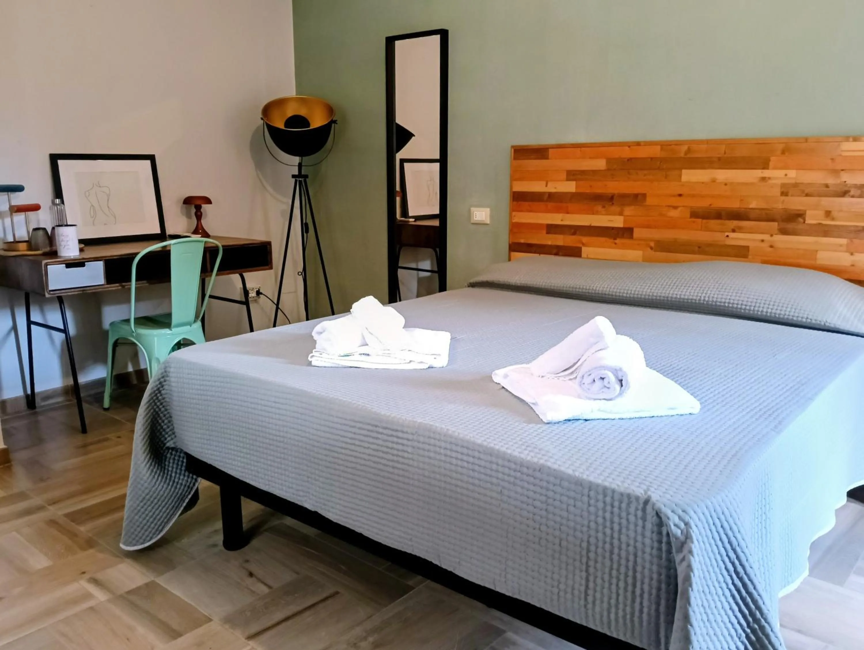 Photo of the whole room, Bed in Casa Nina