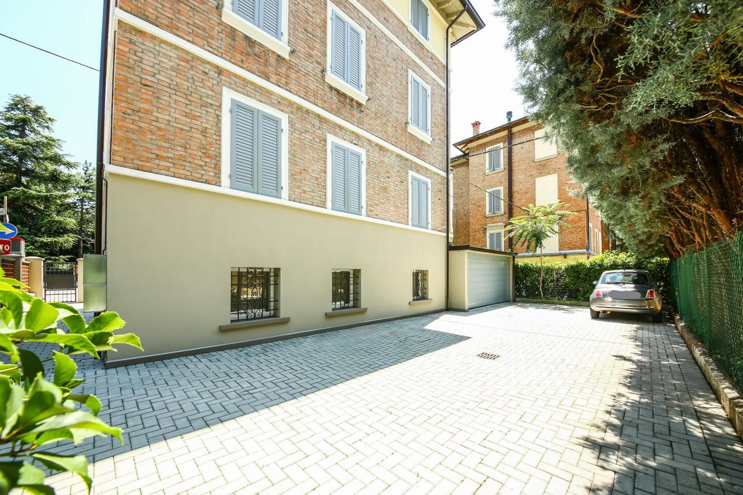 On site in La Bella Modena