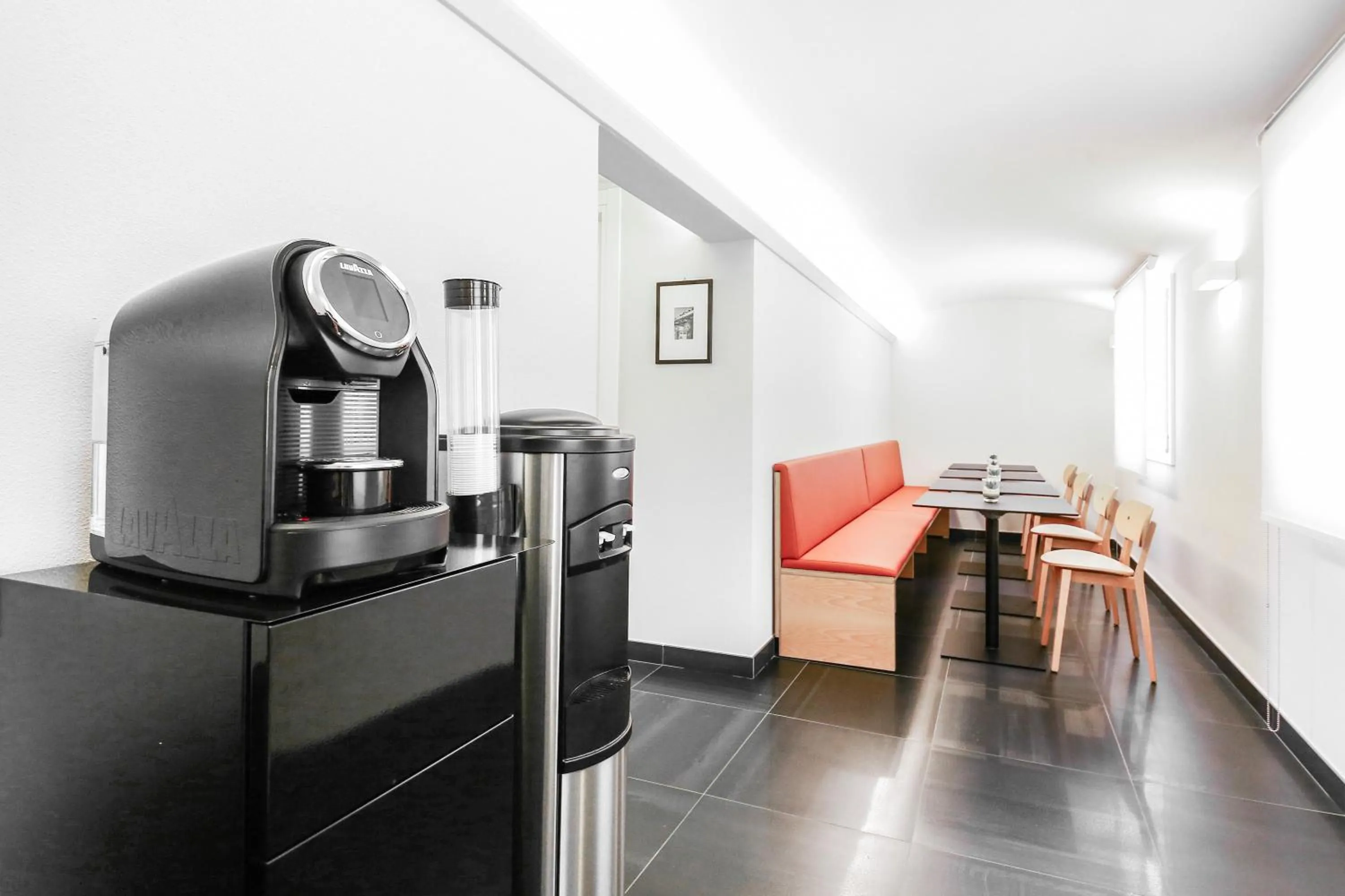 Drinks in La Bella Modena