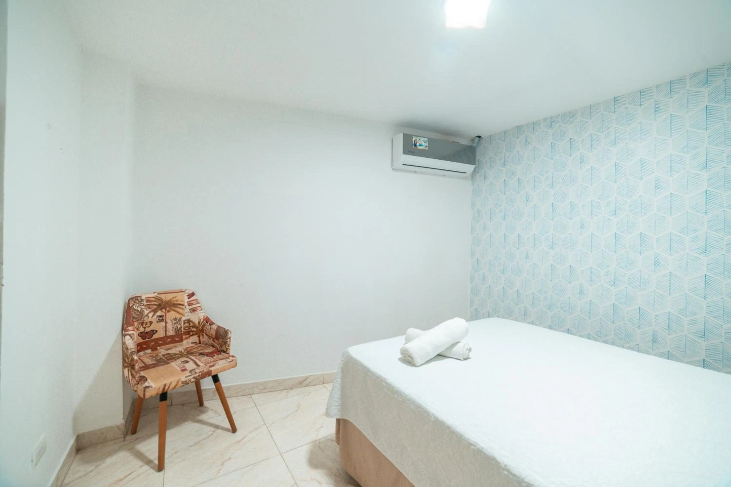 Bedroom, Bed in ZOJO MARiNA BAY