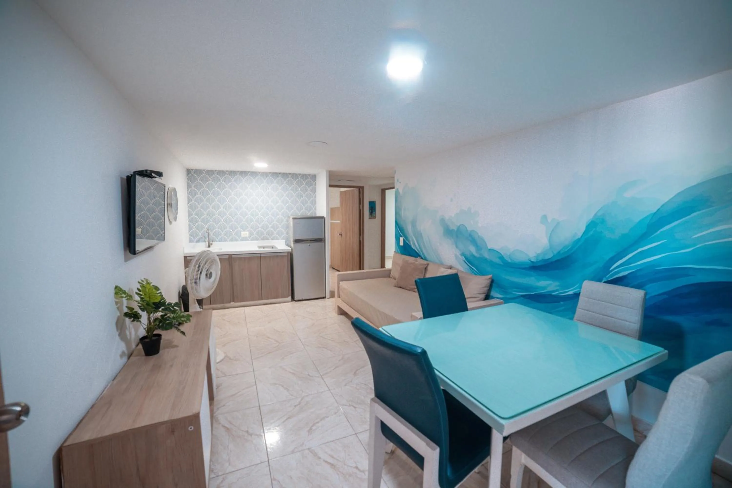 Kitchen or kitchenette in ZOJO MARiNA BAY