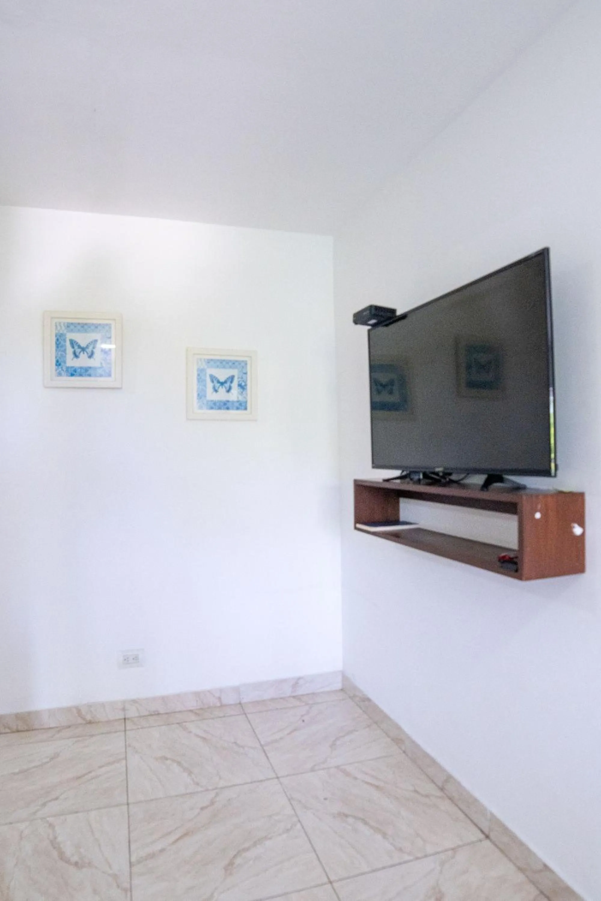 TV and multimedia in ZOJO MARiNA BAY