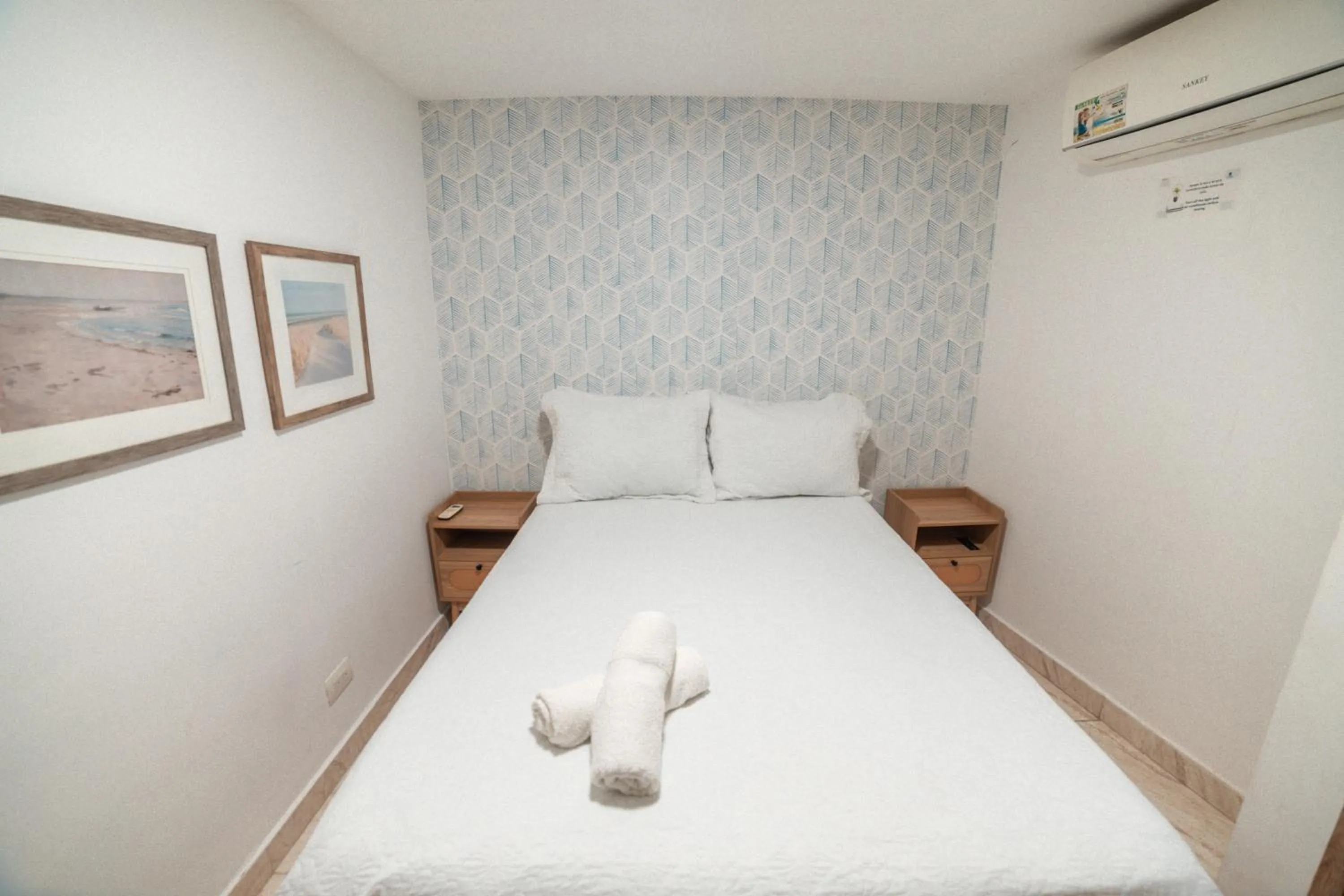 Bed in ZOJO MARiNA BAY