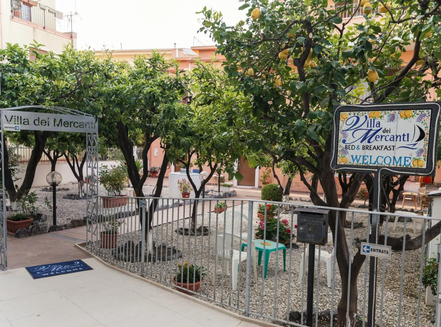 Spring in Villa dei Mercanti