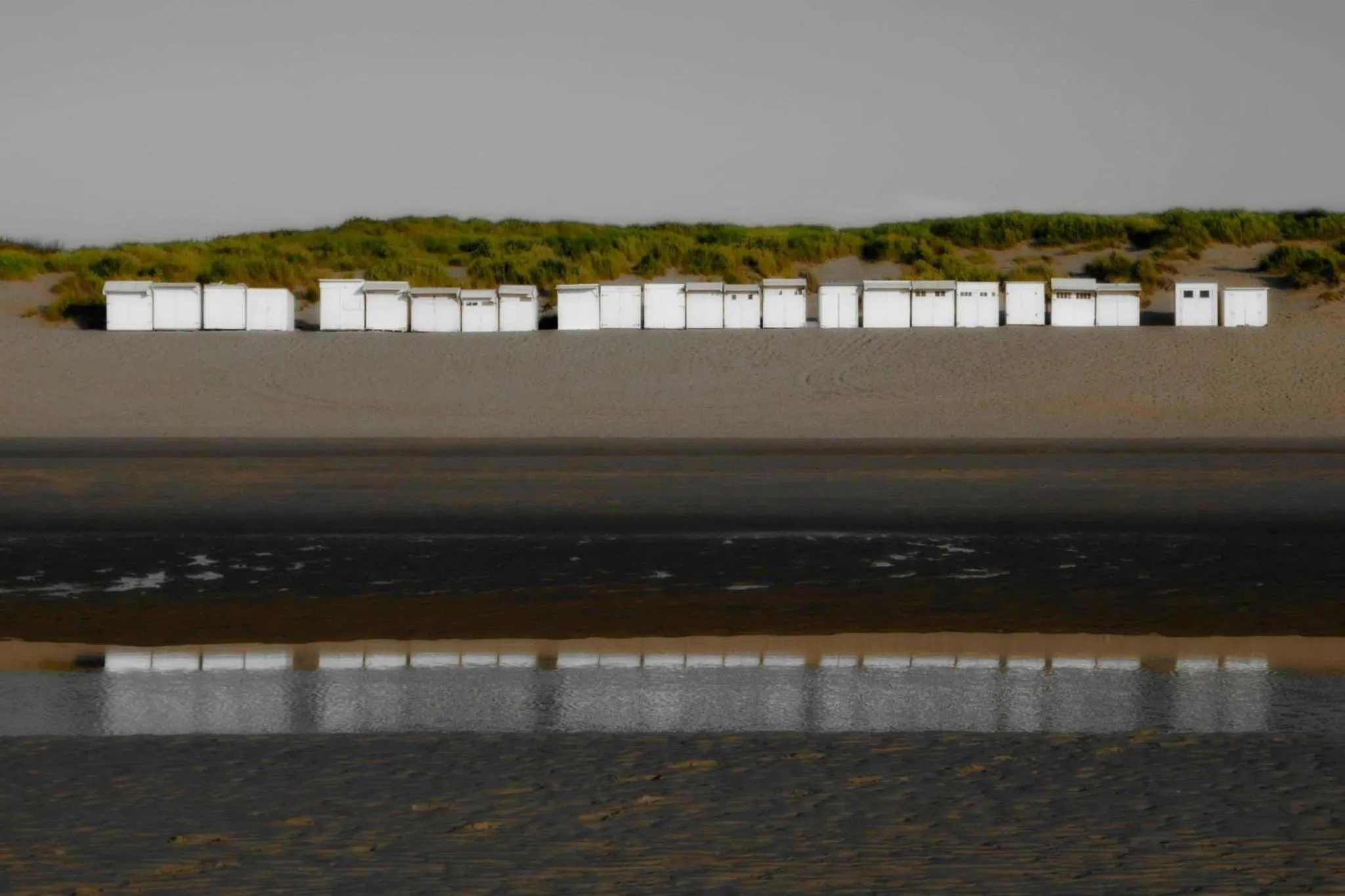 Beach in Hotel Bilderdijk