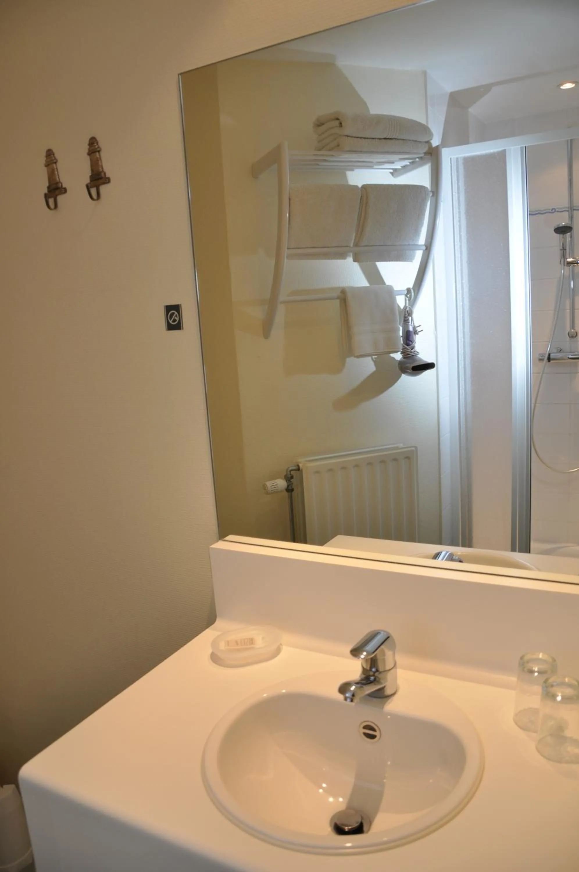 Bathroom in Hotel Bilderdijk