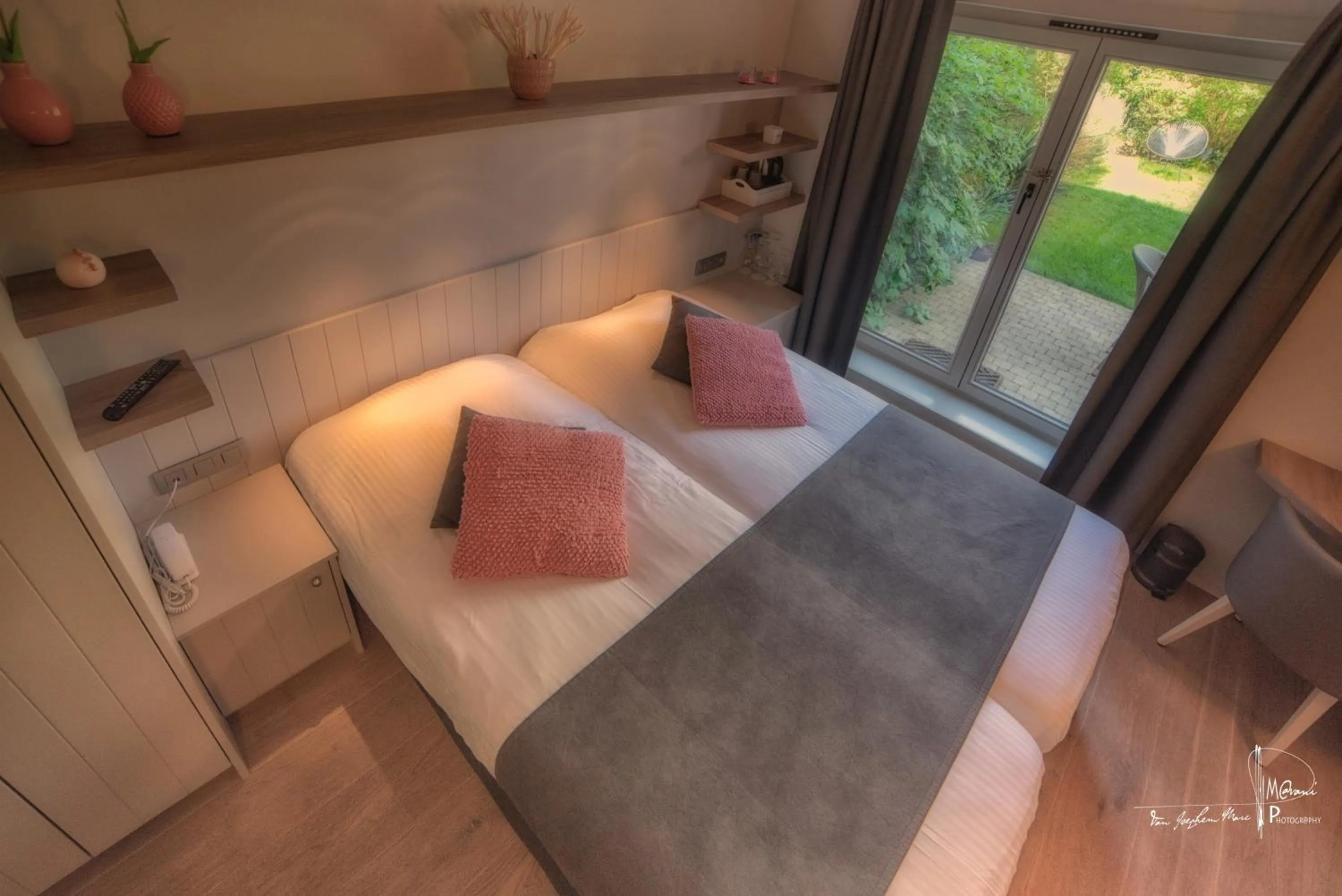 Bedroom, Bed in Hotel Bilderdijk