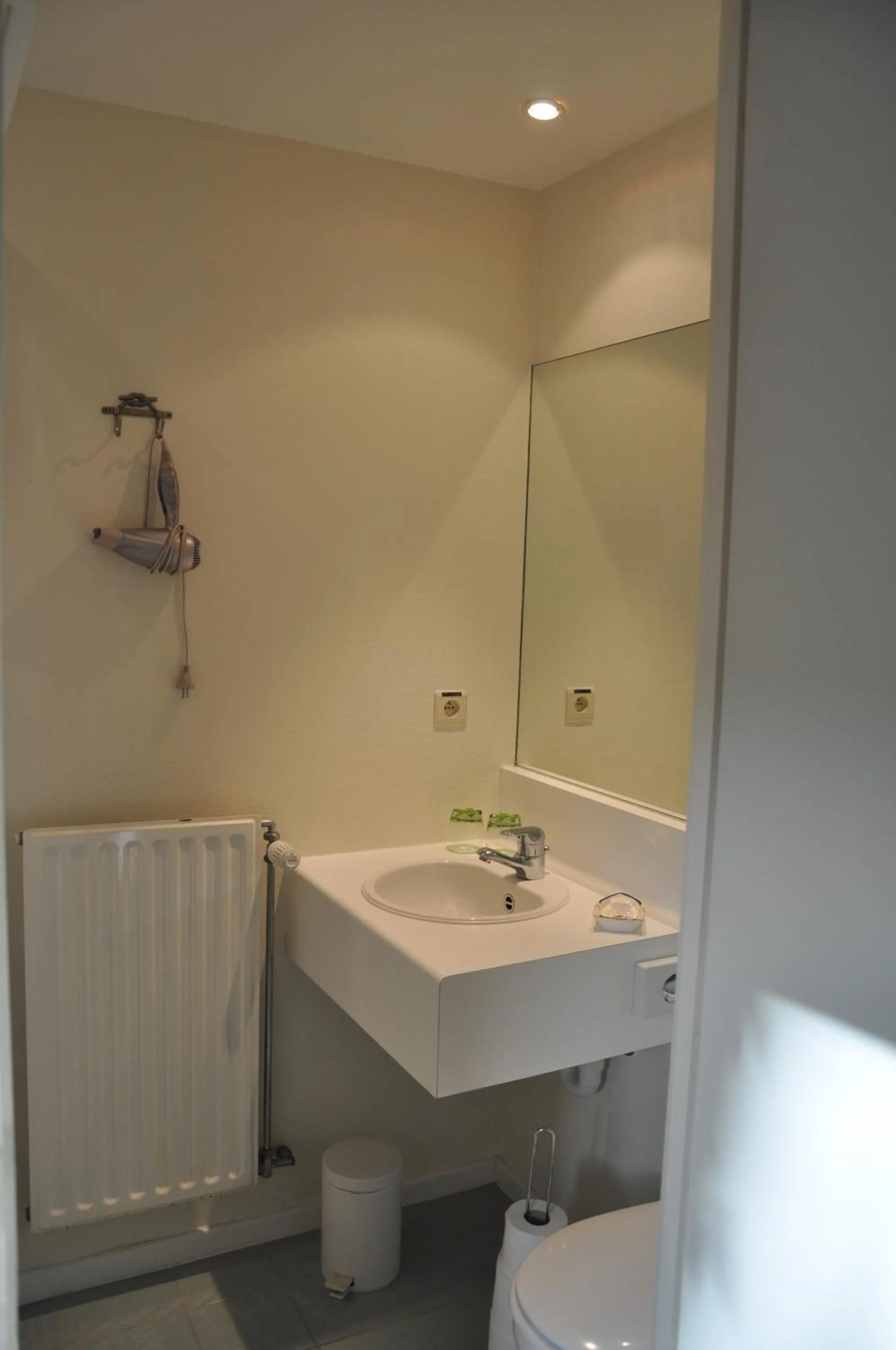 Bathroom in Hotel Bilderdijk