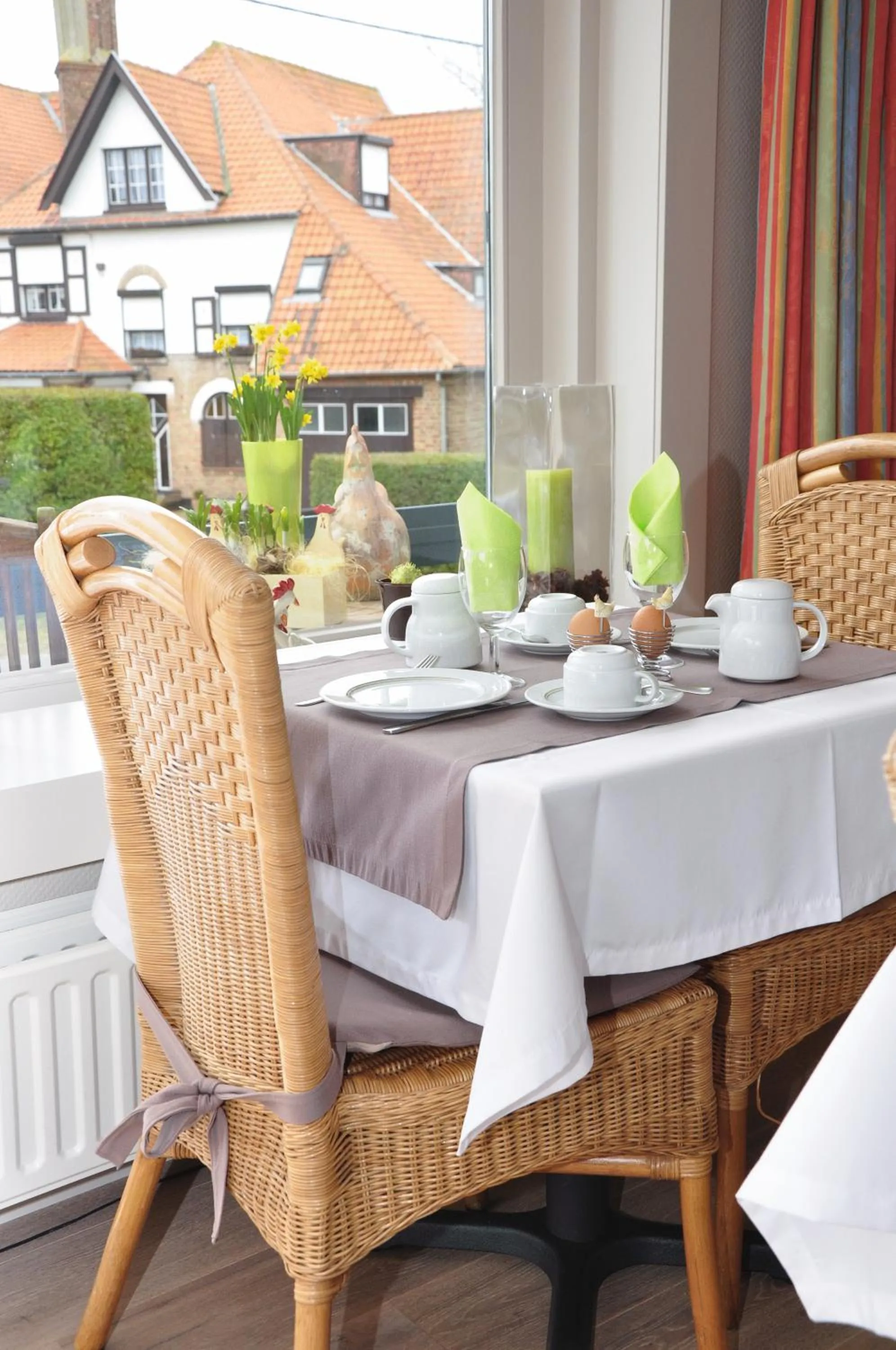 Restaurant/places to eat in Hotel Bilderdijk
