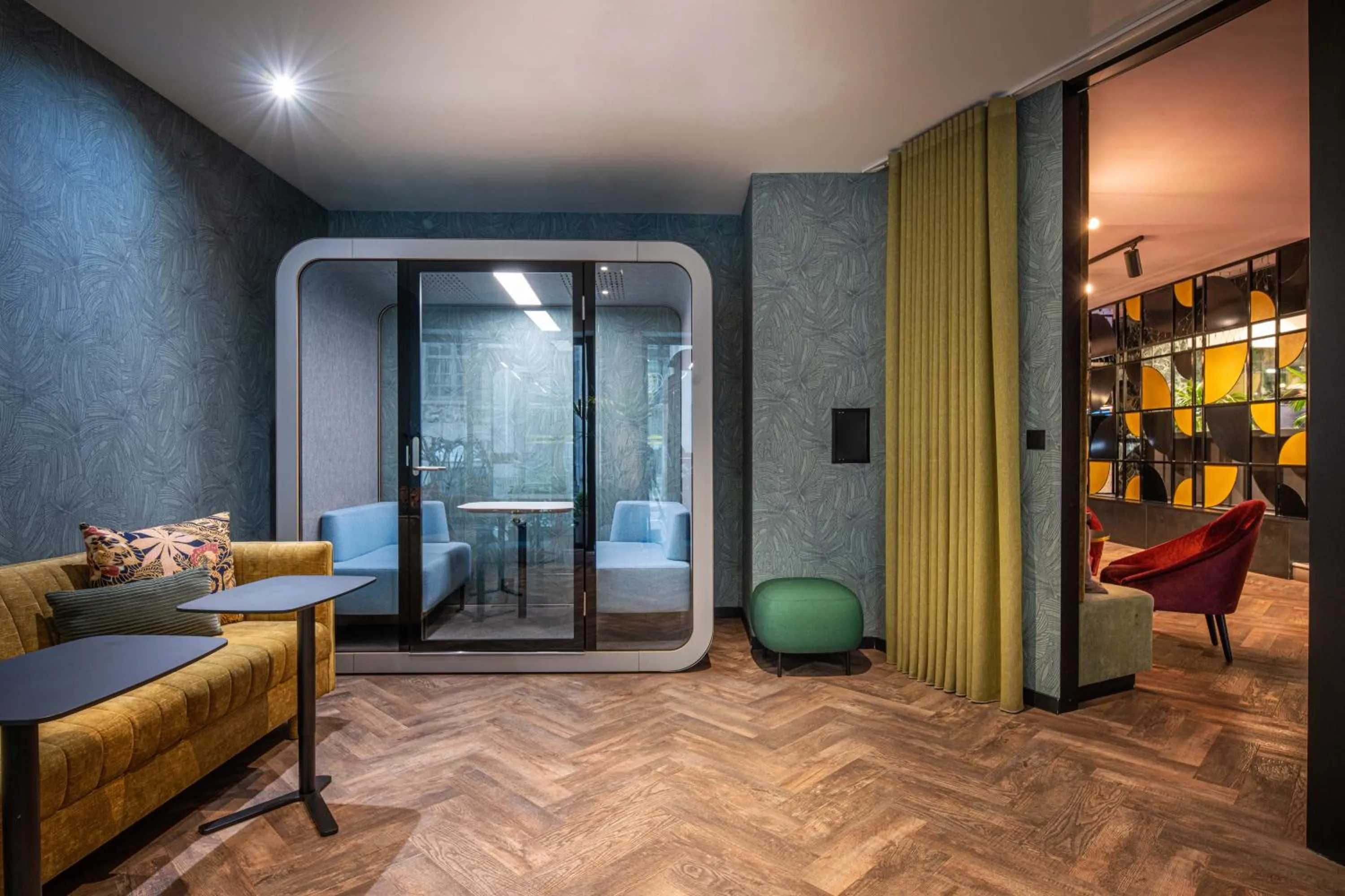 Living room in Numa Brussels Royal Galleries