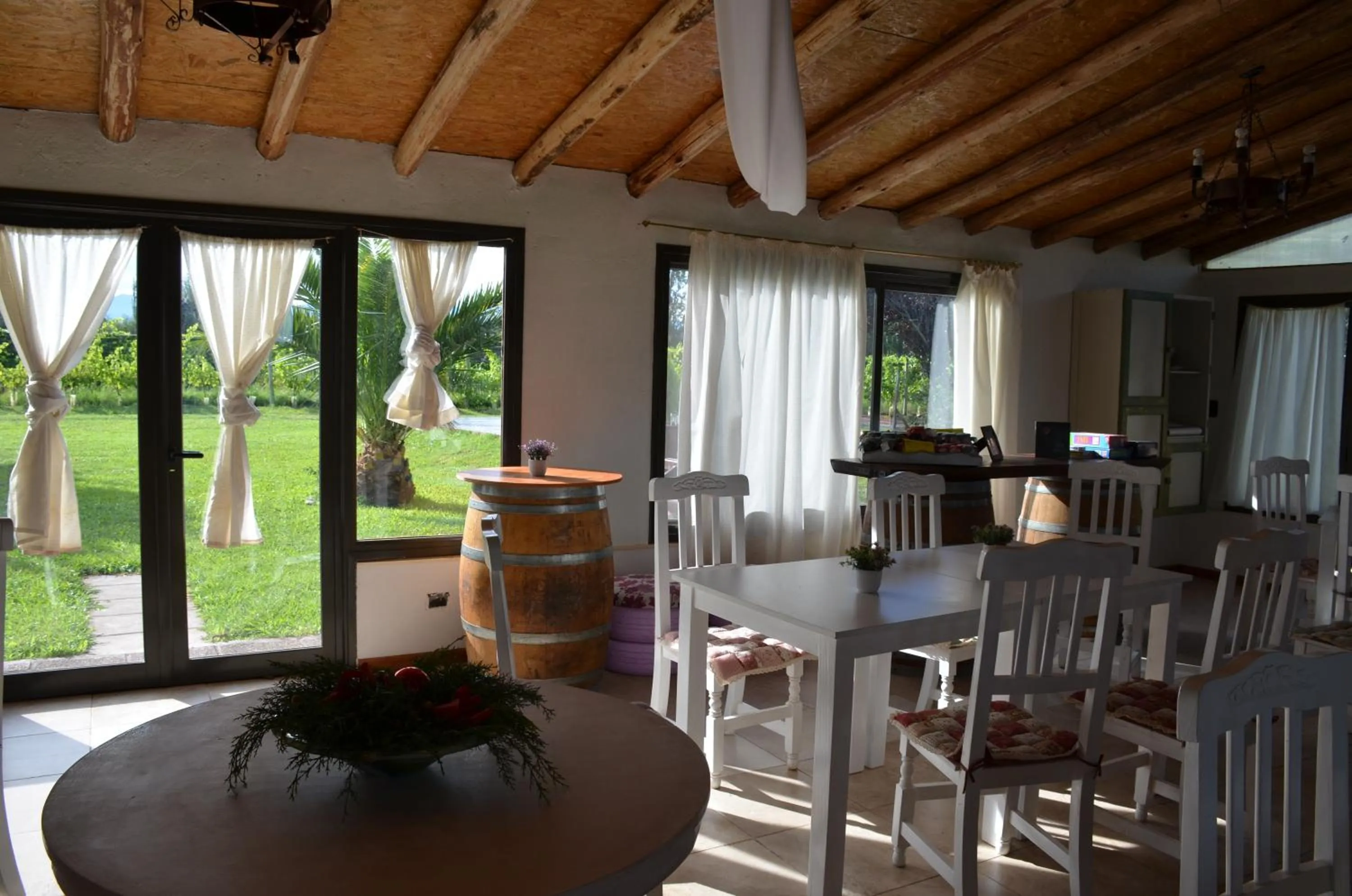 Restaurant/places to eat in Finca Fisterra