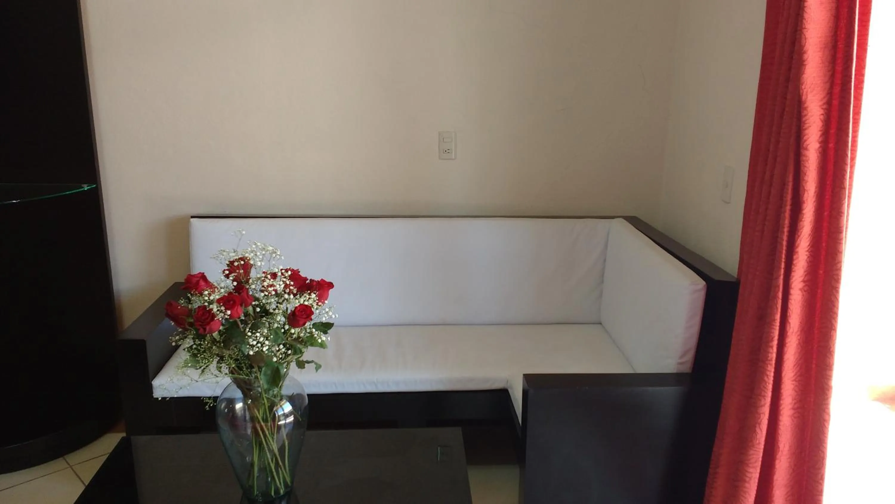 Living room, Bed in Hotel Peña Real