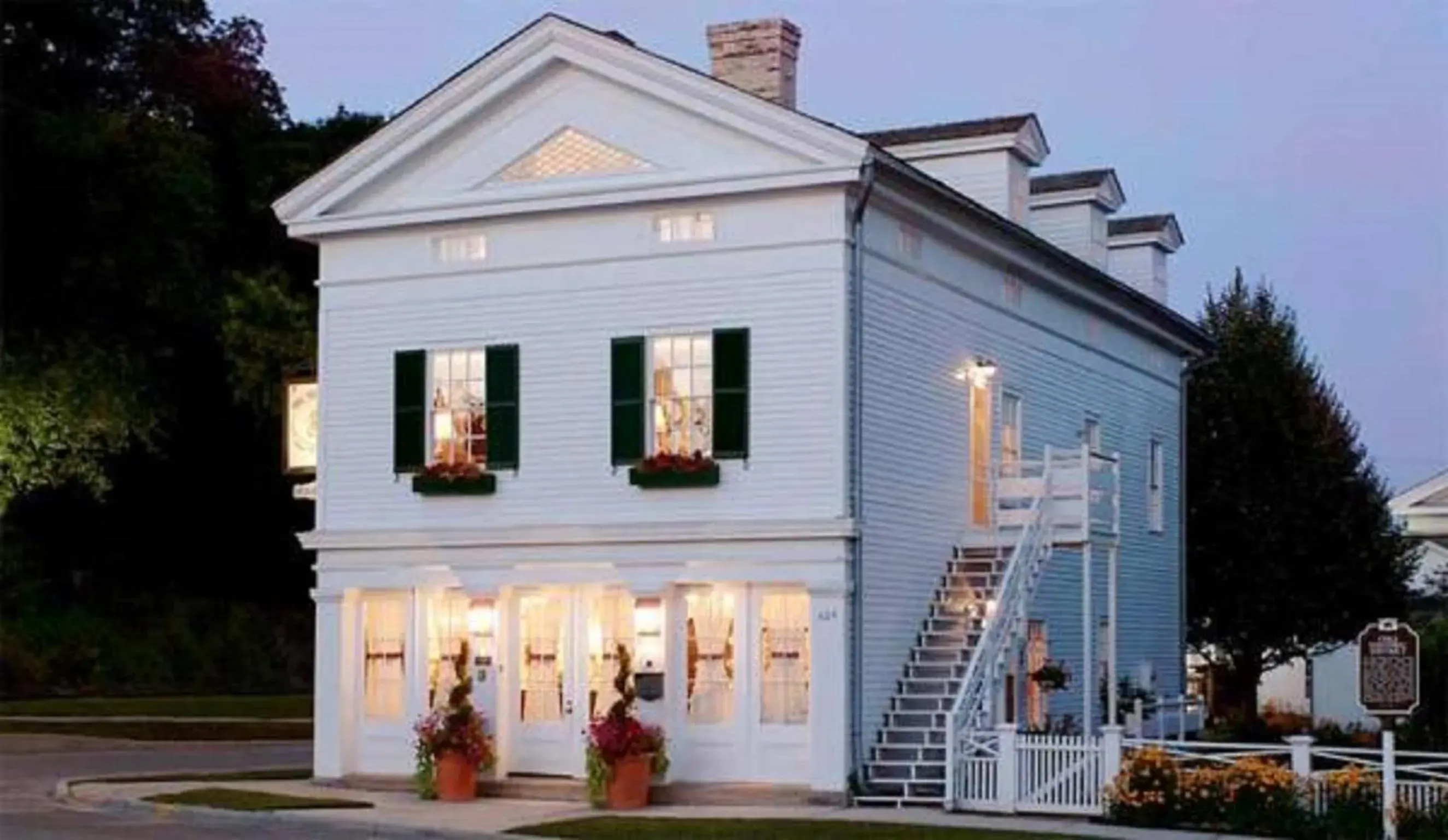 Property building in The Rochester Inn Property building in The Rochester Inn