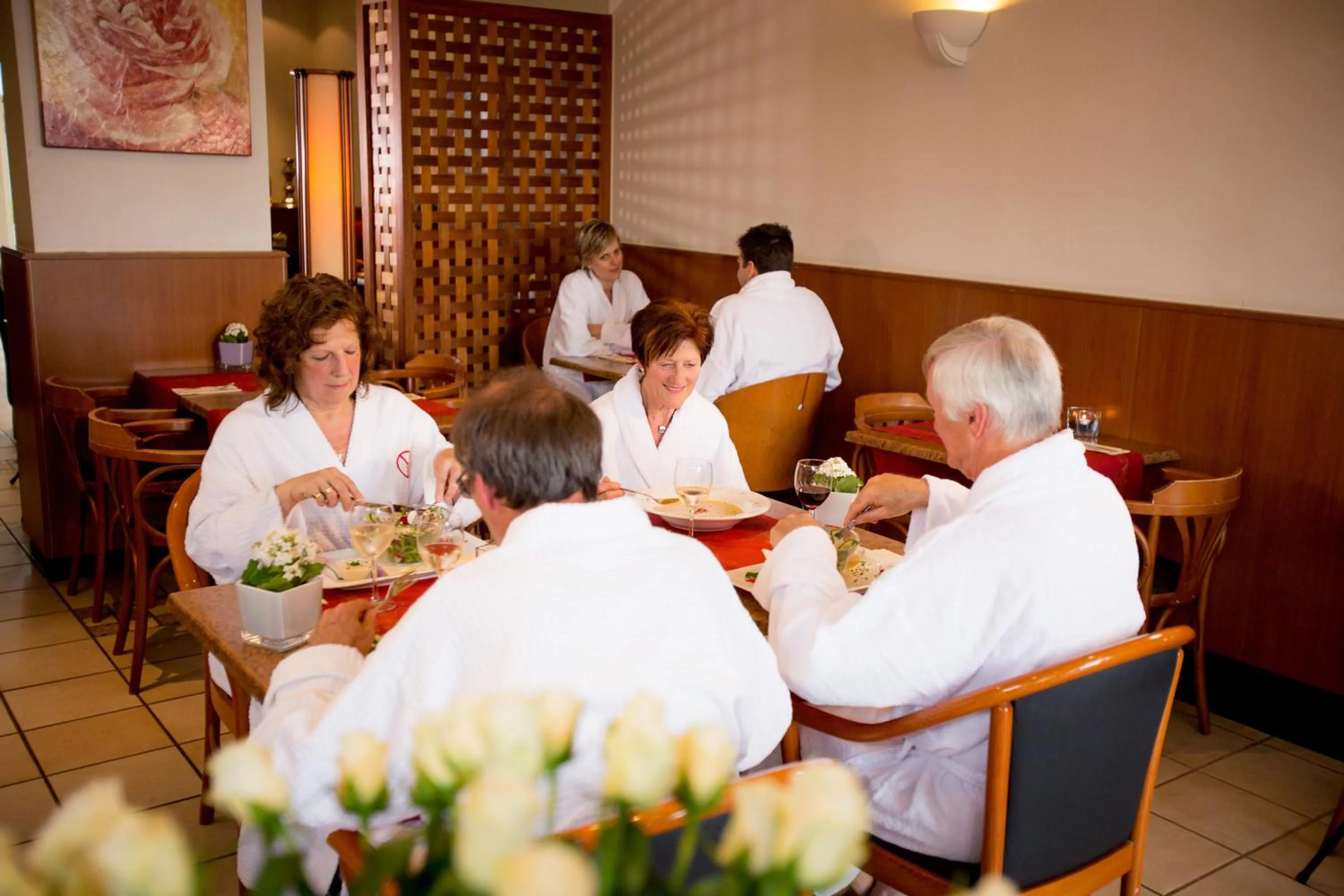 Restaurant/places to eat in Hotel Gowell Kuur- en Wellness Yolande Buekers