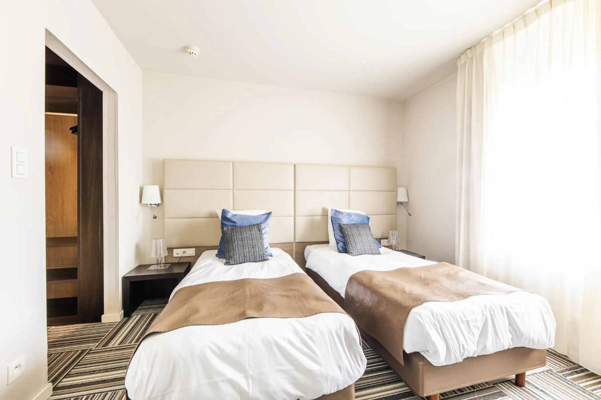 Bedroom, Bed in Hotel Malpertuus