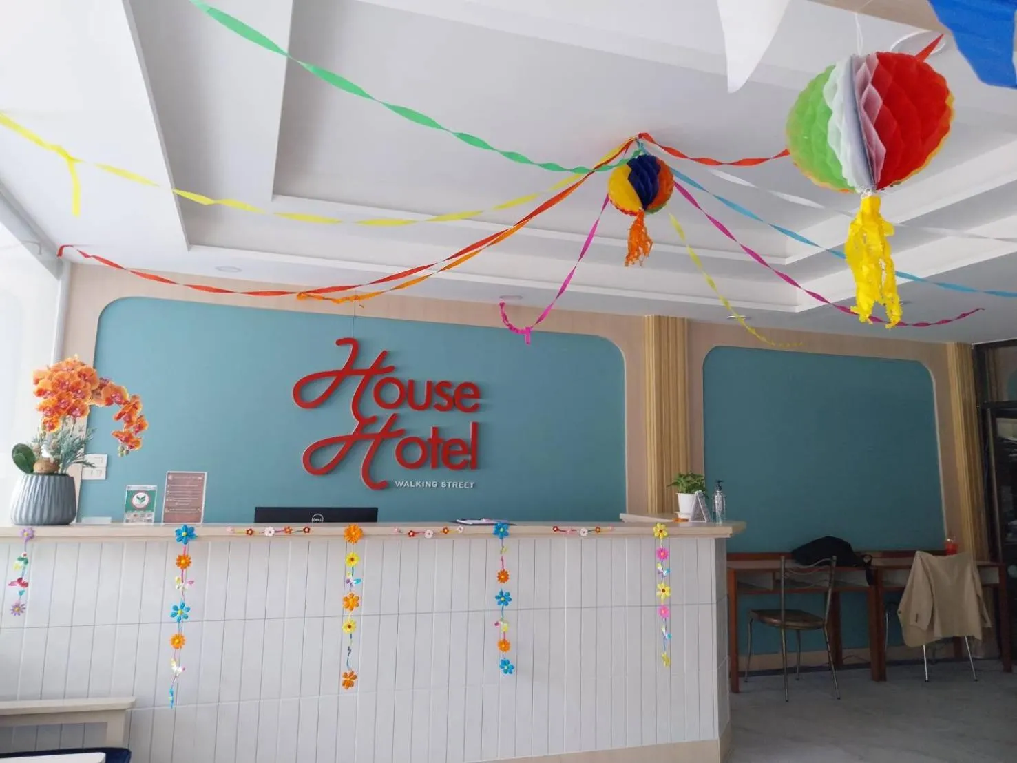 House Hotel Walking Street Pattaya