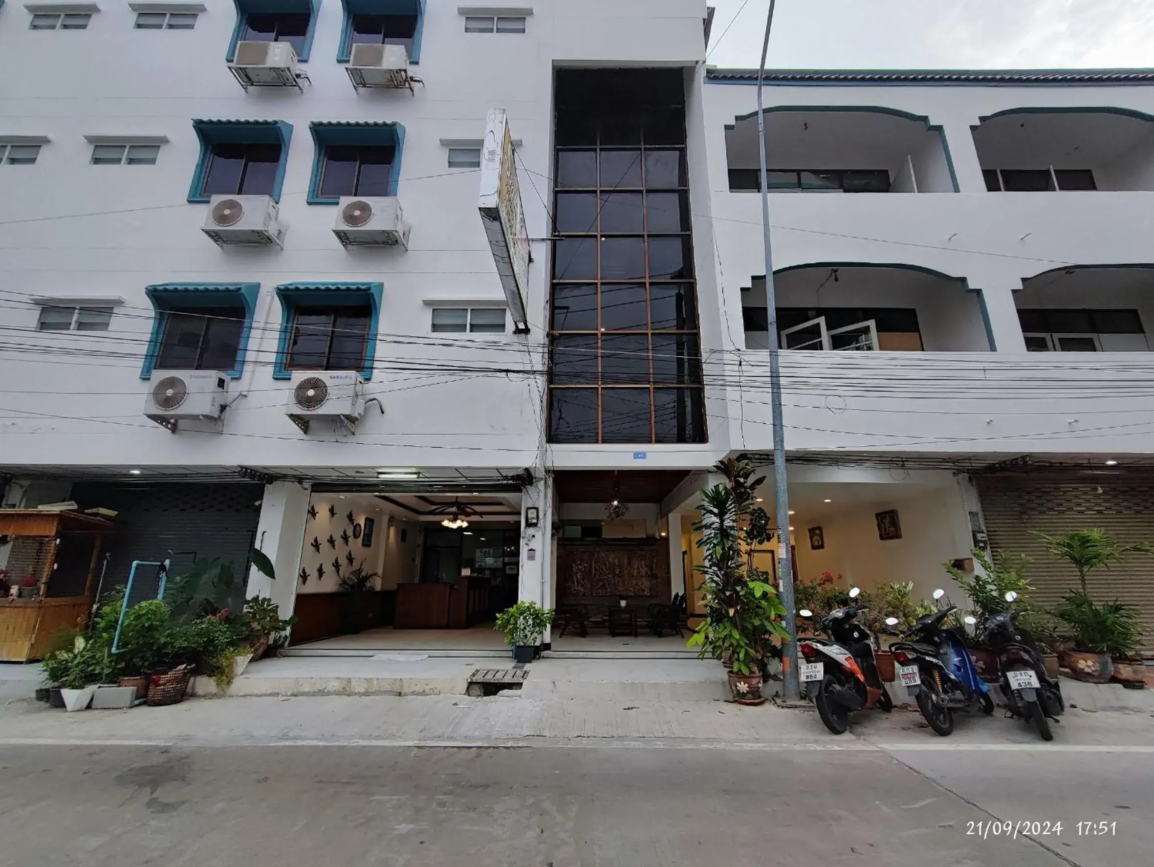 Property building in Smile Court Pattaya by Mike Group Property building in Smile Court Pattaya by Mike Group