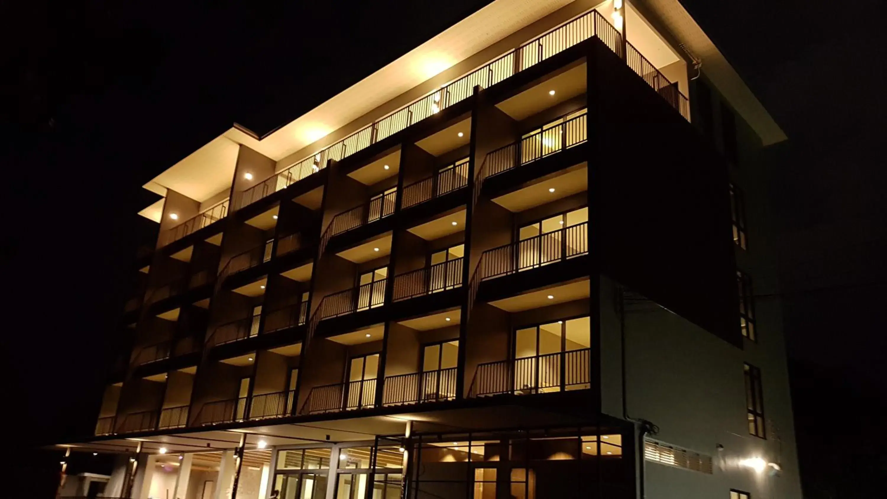 Property building in Riverawan Hotel Property building in Riverawan Hotel