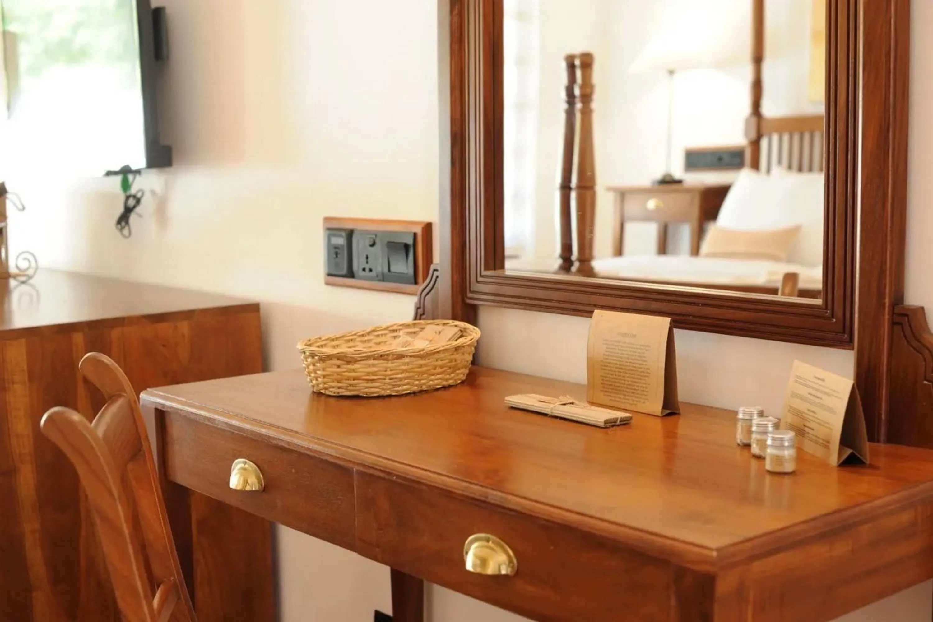 hair dresser in EKHO Sigiriya - 700 meters to Sigiriya Rock