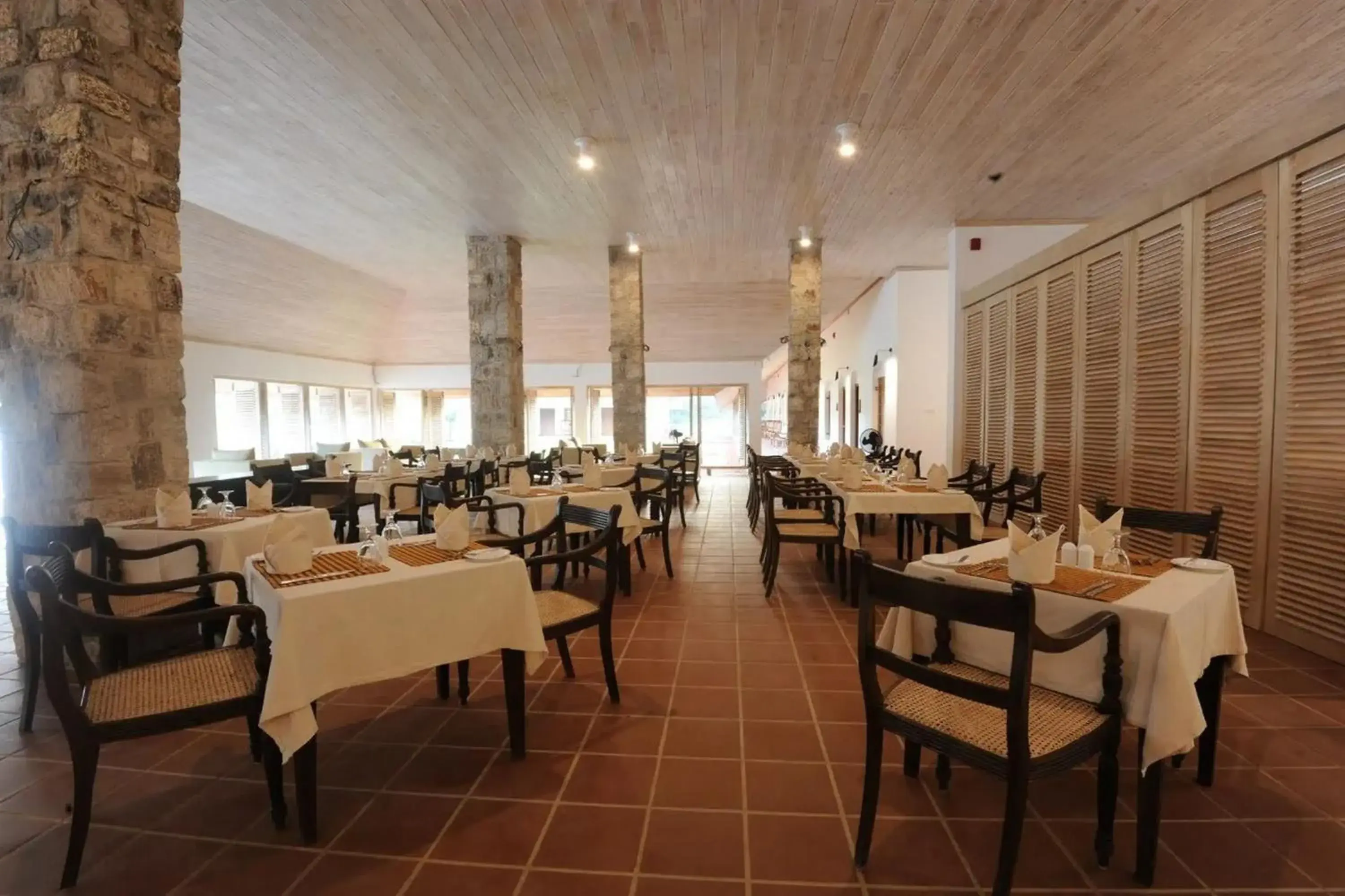 Restaurant/places to eat in EKHO Sigiriya - 700 meters to Sigiriya Rock Restaurant/places to eat in EKHO Sigiriya - 700 meters to Sigiriya Rock