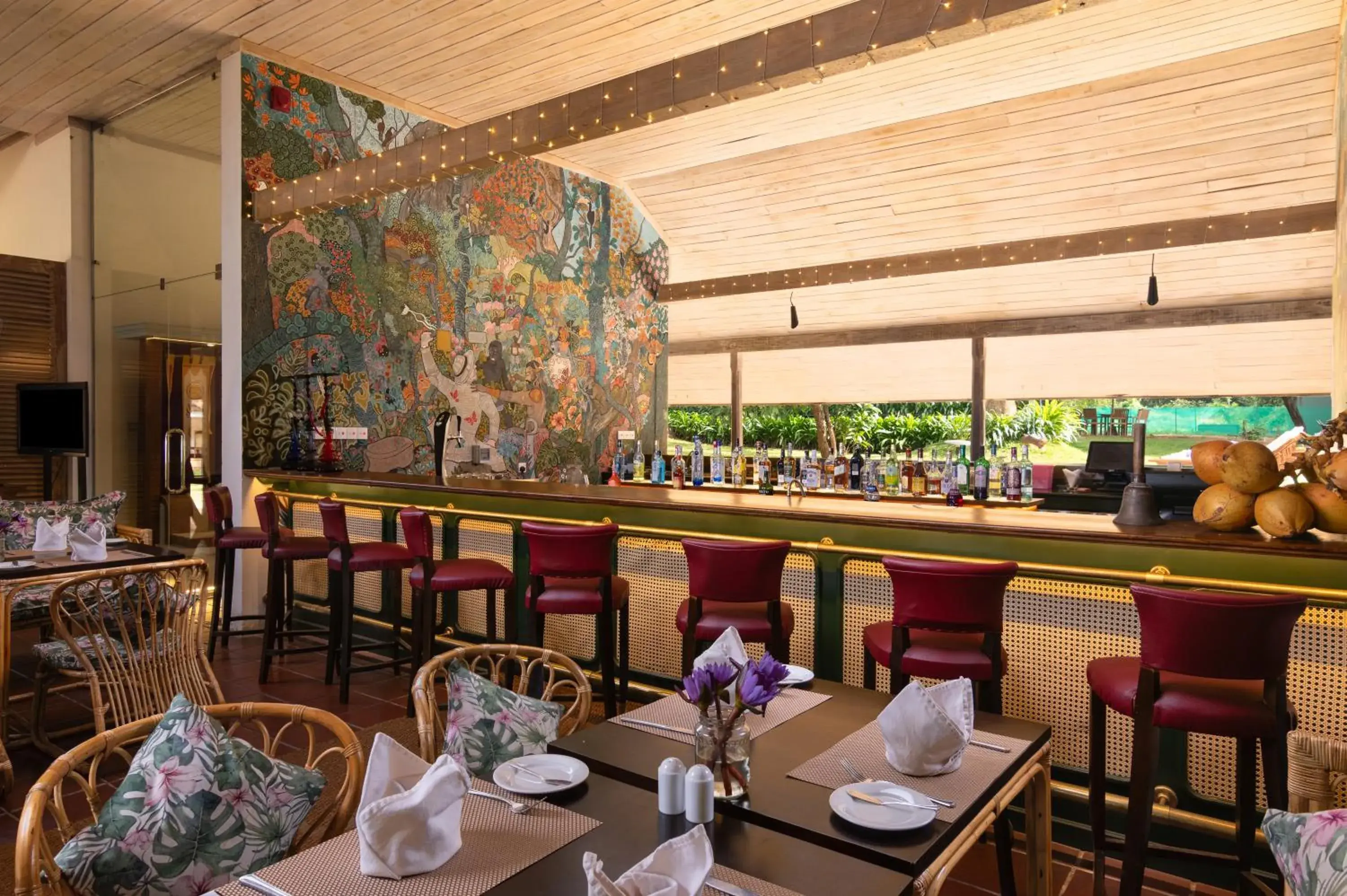 Lounge or bar in EKHO Sigiriya - 700 meters to Sigiriya Rock Lounge or bar in EKHO Sigiriya - 700 meters to Sigiriya Rock