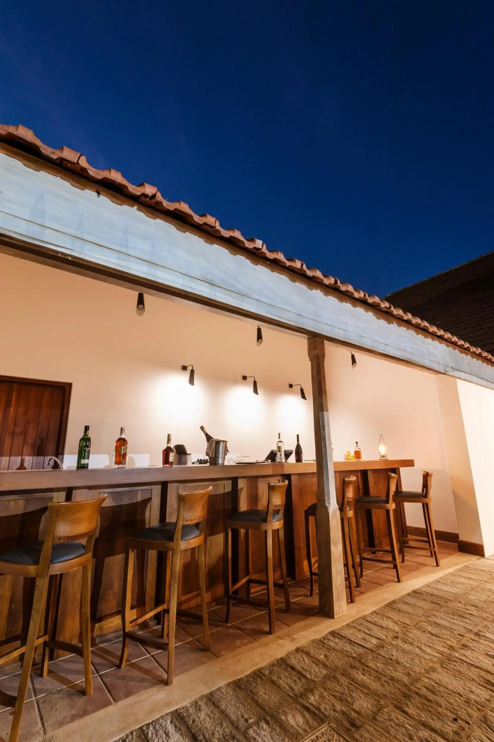 Lounge or bar in EKHO Sigiriya - 700 meters to Sigiriya Rock Lounge or bar in EKHO Sigiriya - 700 meters to Sigiriya Rock