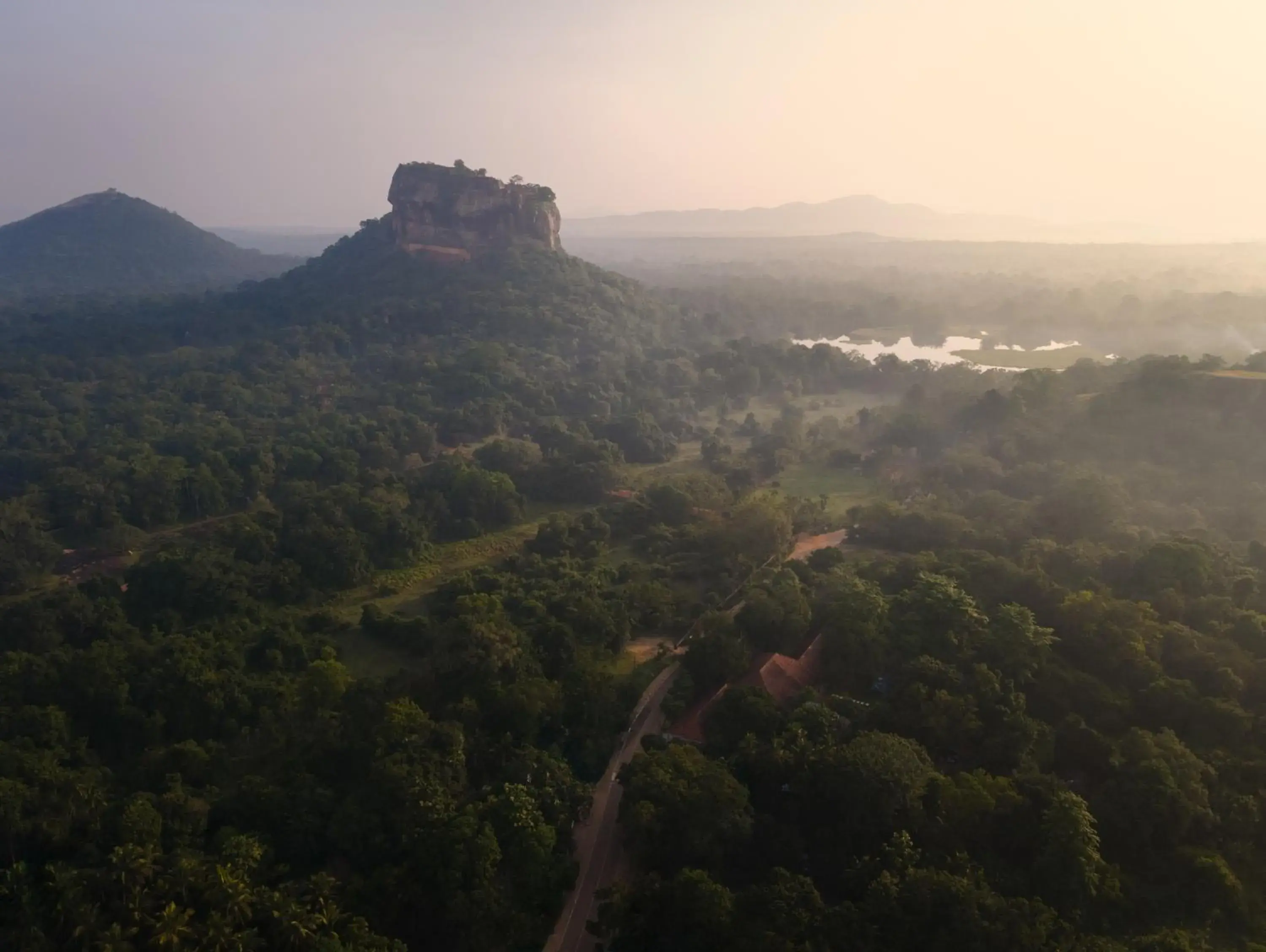 EKHO Sigiriya - 700 meters to Sigiriya Rock EKHO Sigiriya - 700 meters to Sigiriya Rock