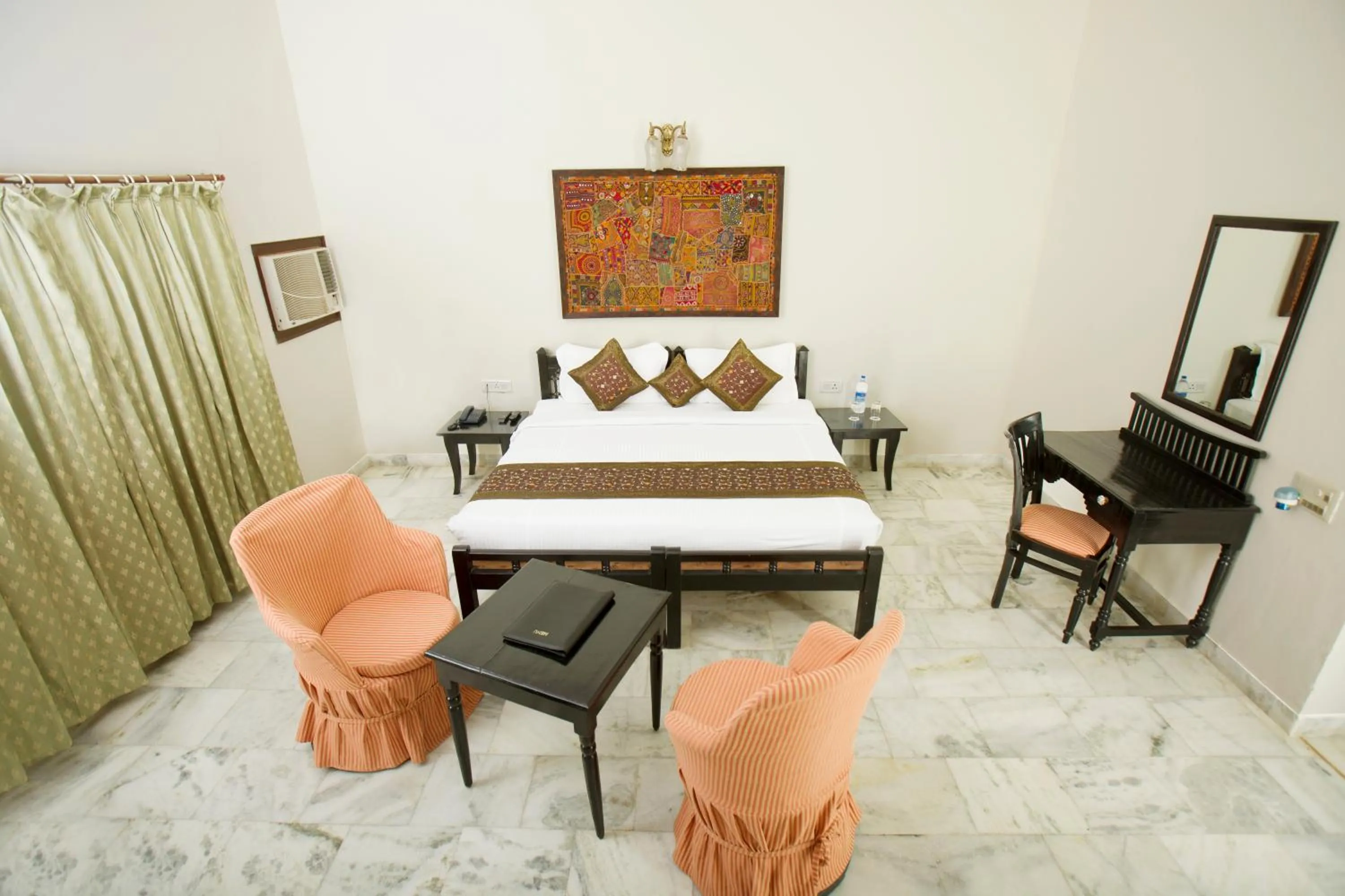 Dhawala Resort By Aamod