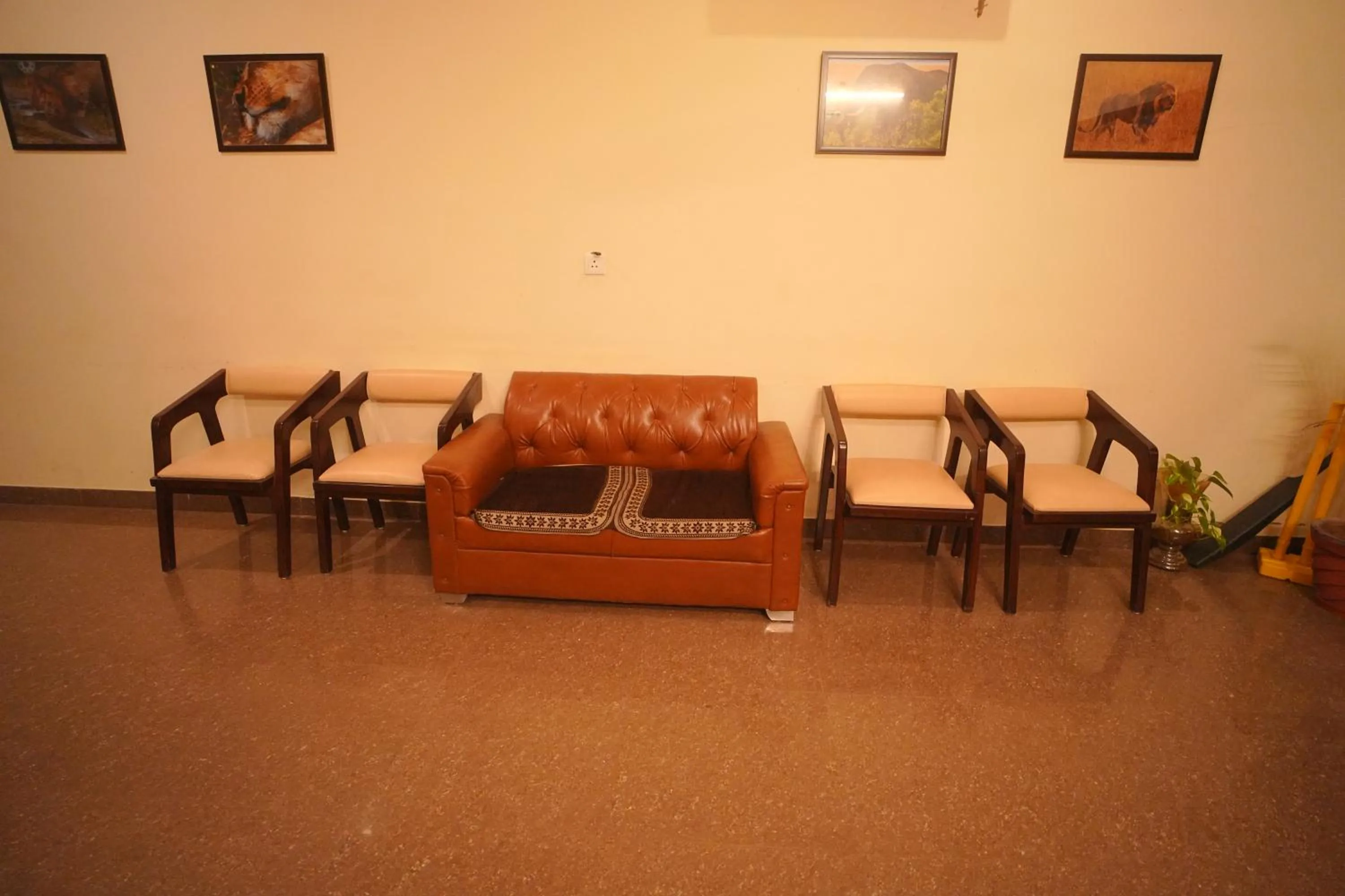 Lobby or reception in Dhawala Resort By Aamod