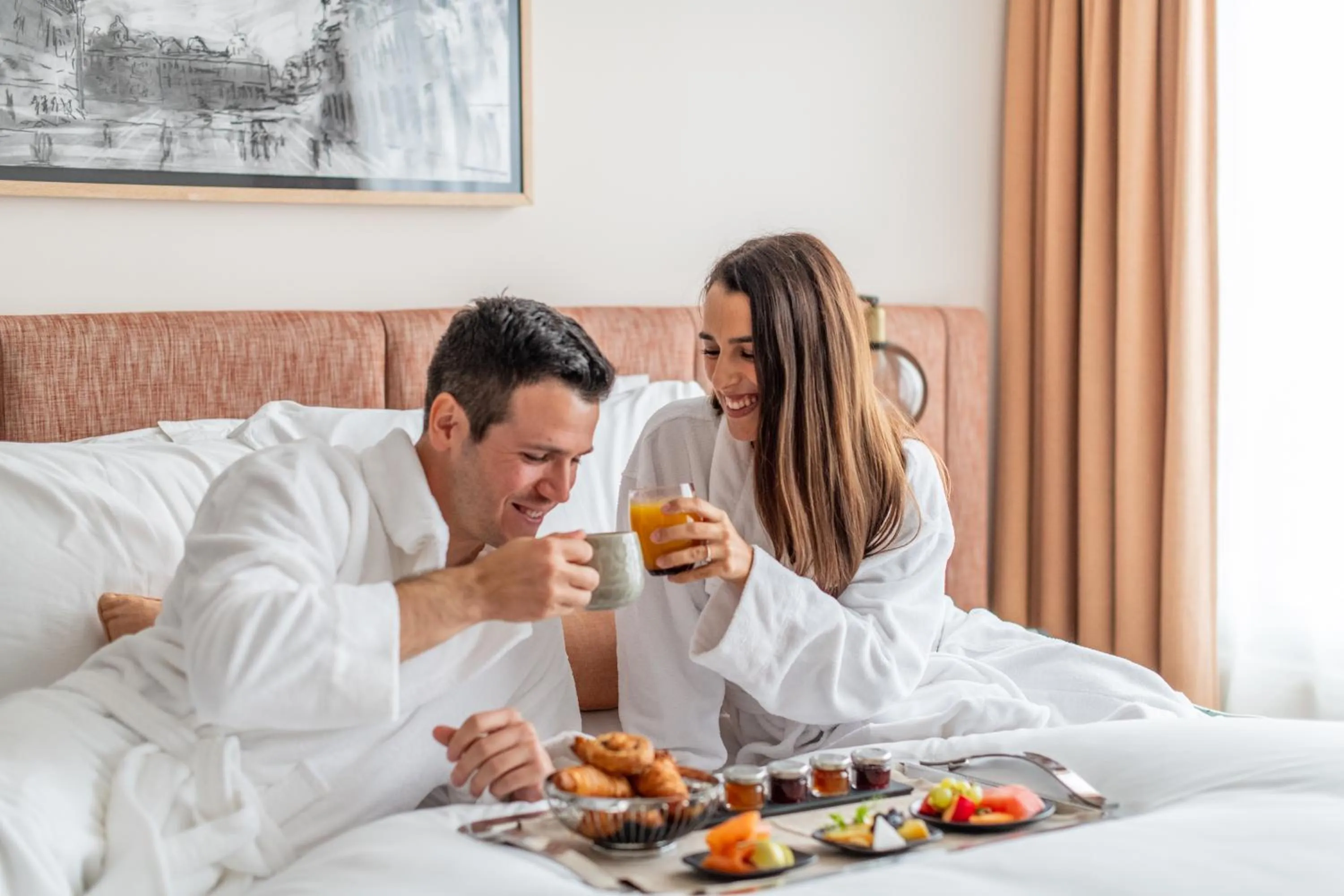 People, Bed in Sofitel Brussels Europe