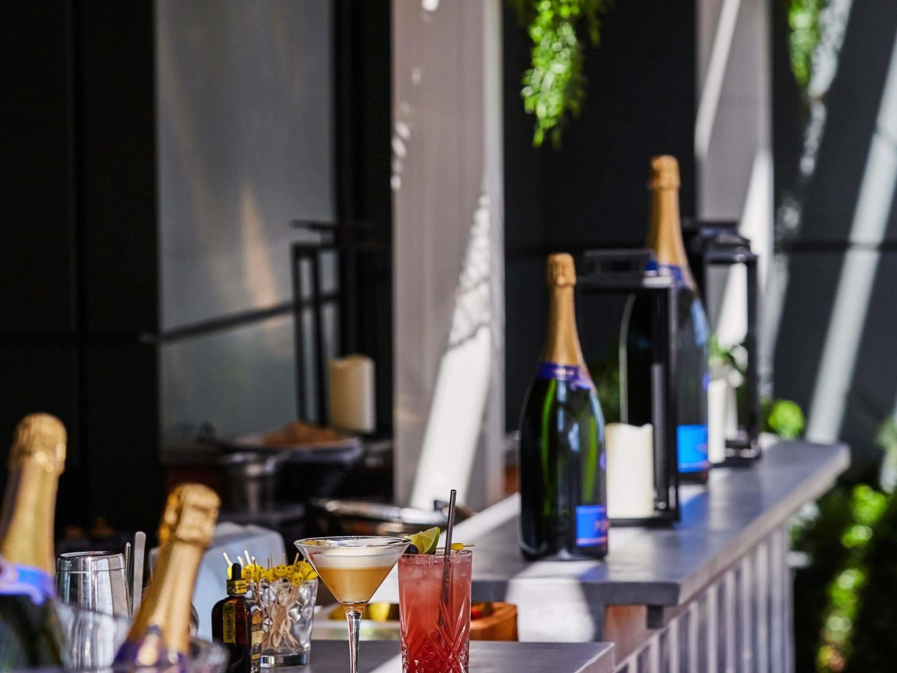 Lounge or bar in Sofitel Brussels Europe