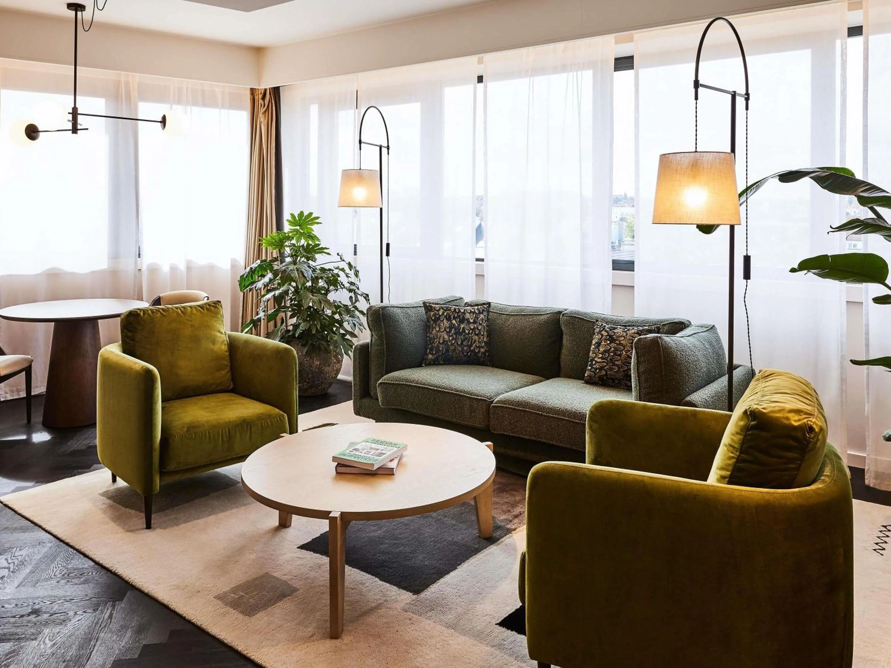 Bedroom in Sofitel Brussels Europe