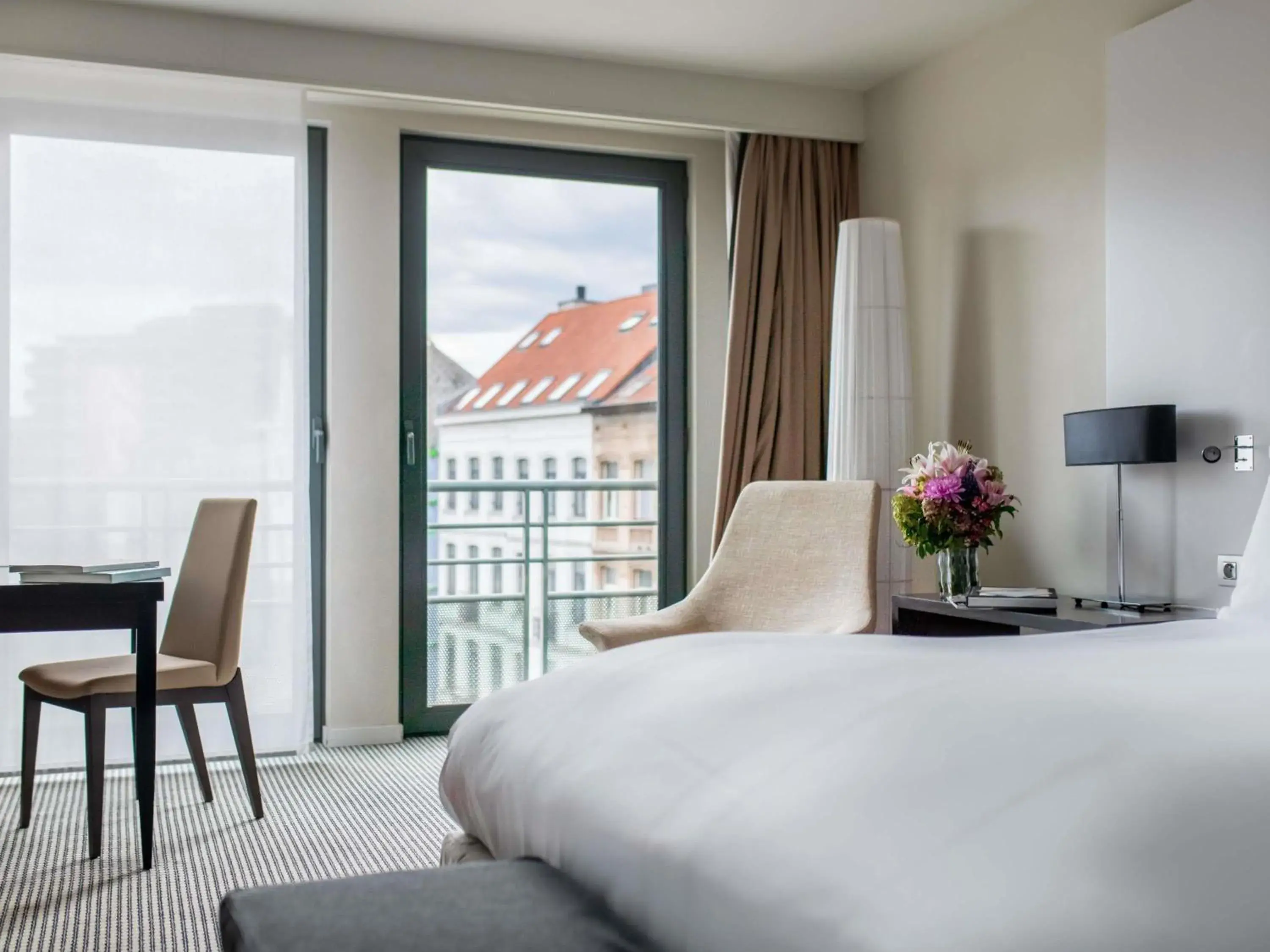 Bedroom, Bed in Sofitel Brussels Europe Bedroom, Bed in Sofitel Brussels Europe