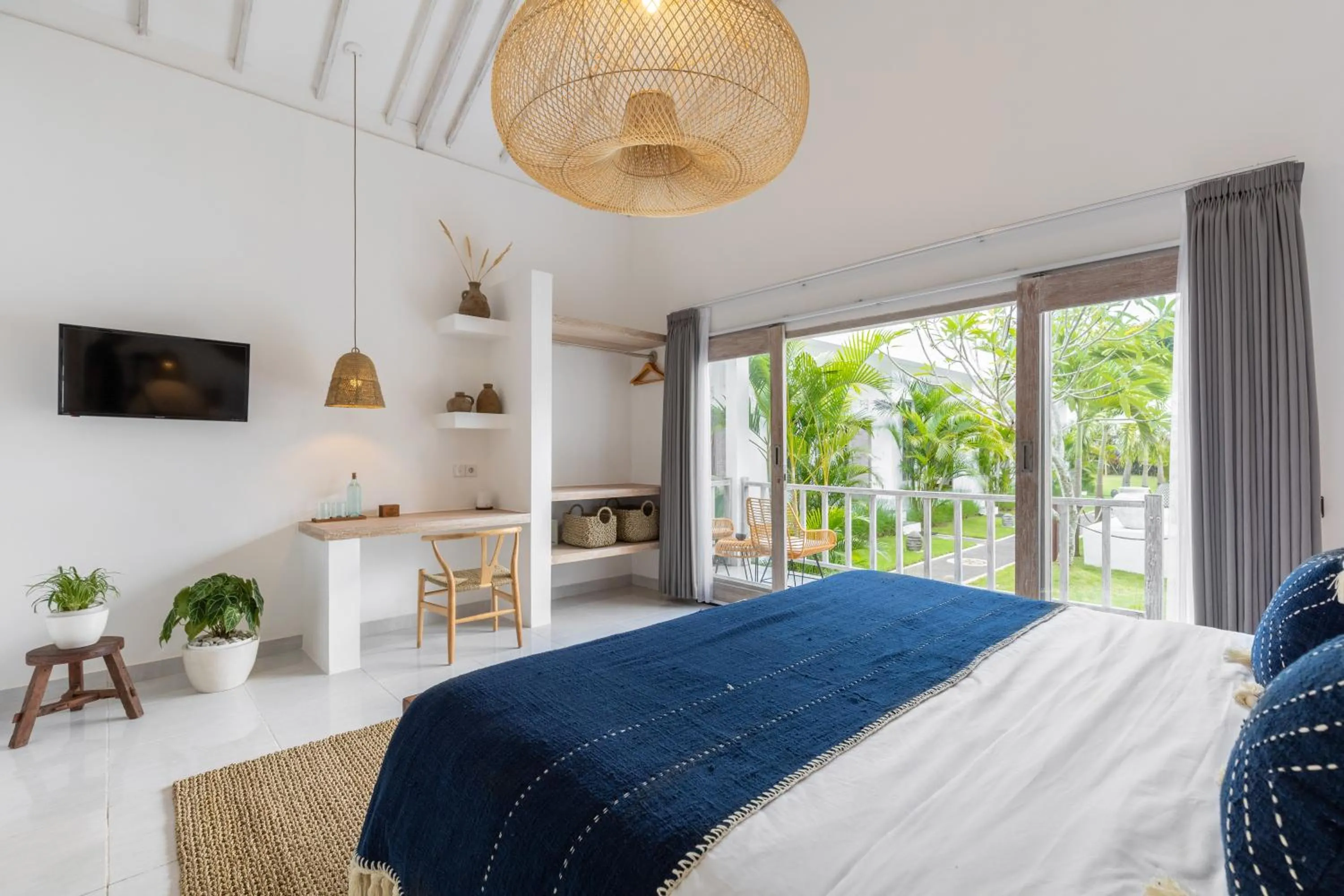 Deluxe Double Room with Balcony in Jepun Sari Uluwatu