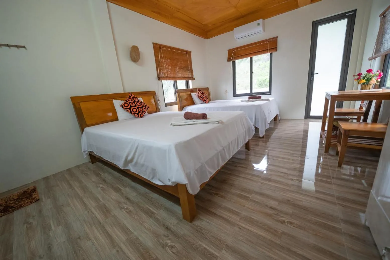 Bed in Phong Nha Homestay