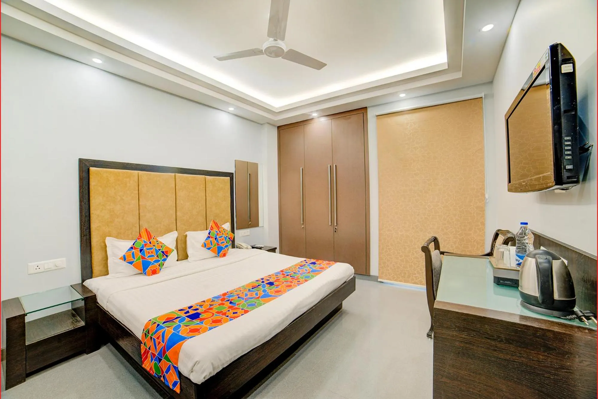 Coffee/tea facilities, Bed in FabHotel Exotica Greenpark