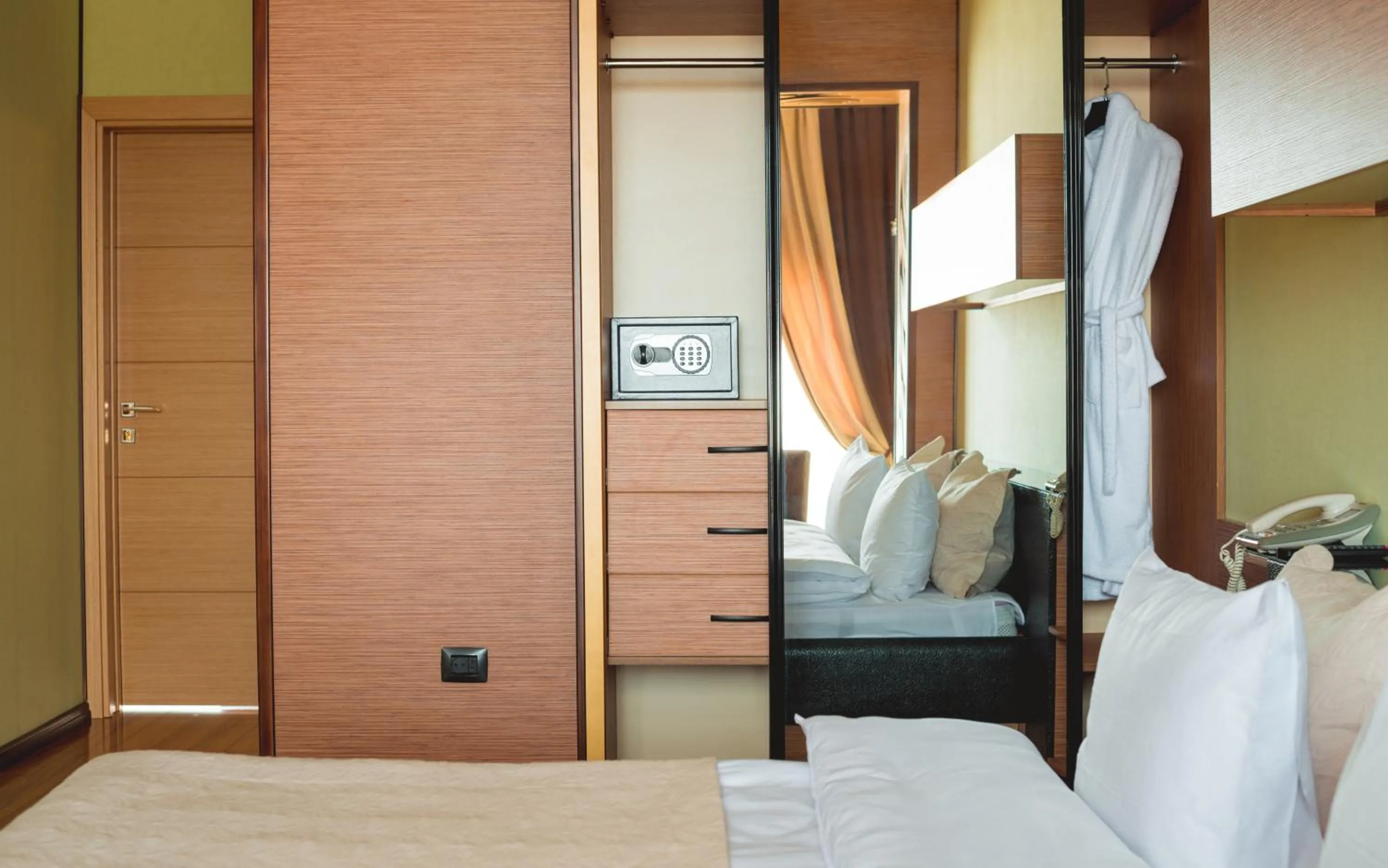 Decorative detail, Bed in Bayil Breeze Hotel & Restaurant