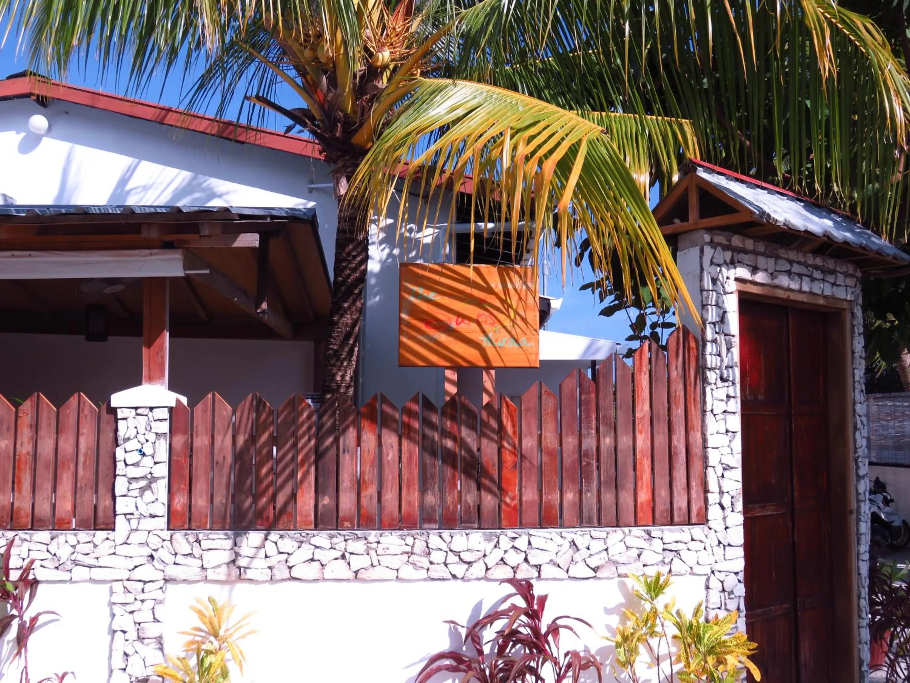 Facade/entrance in The Sunrise Huraa