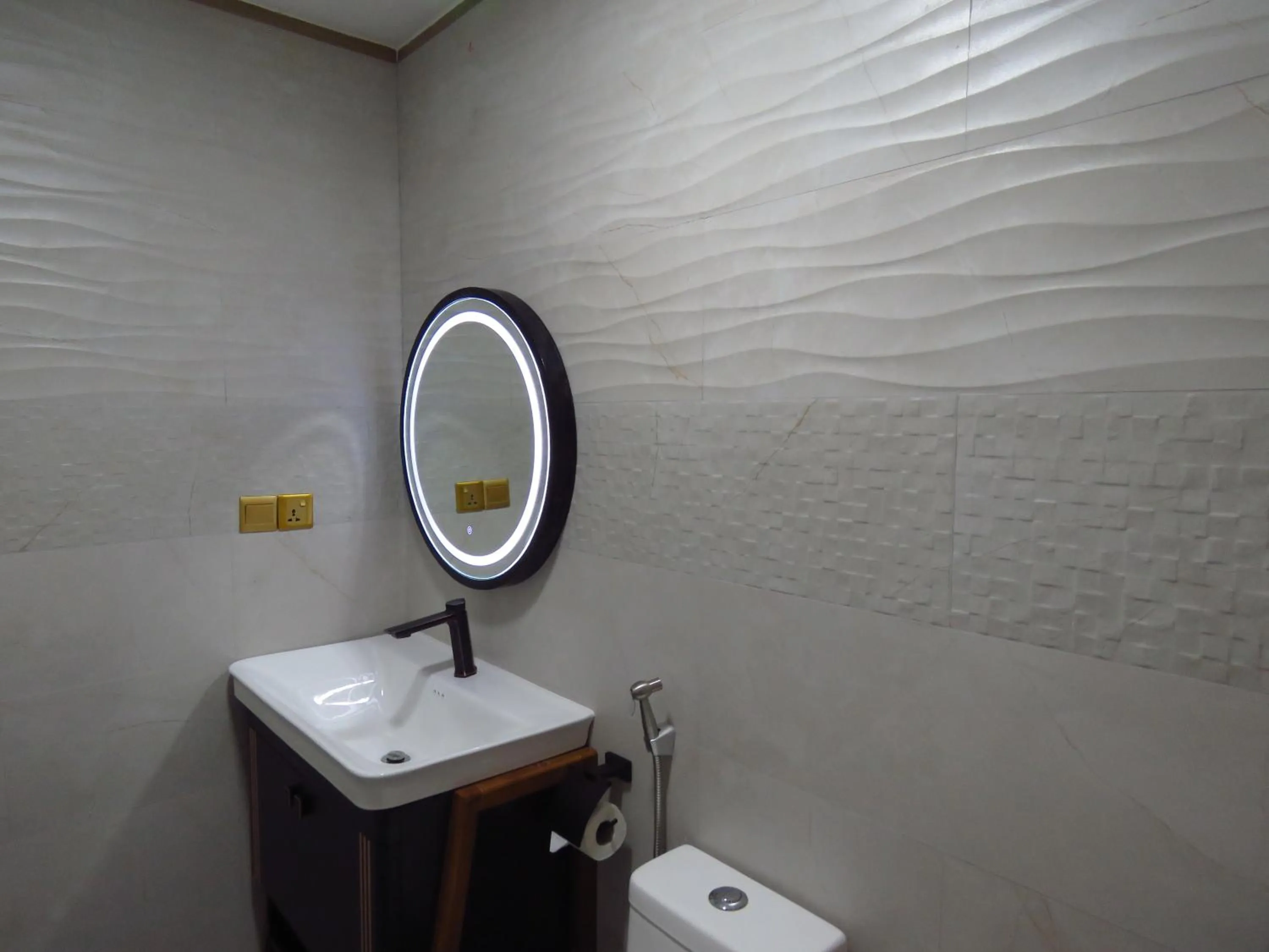 Bathroom in The Sunrise Huraa