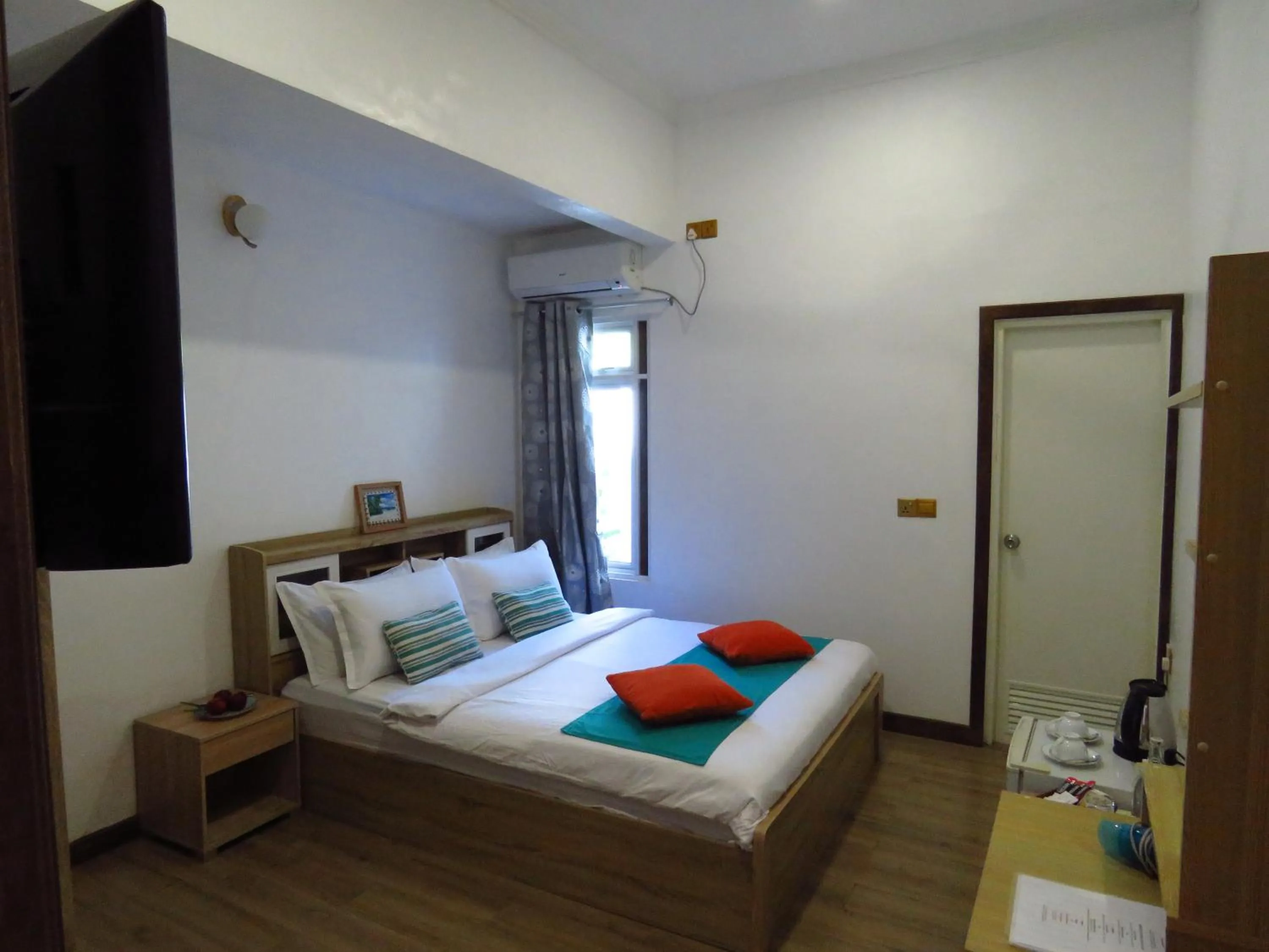 Bed in The Sunrise Huraa