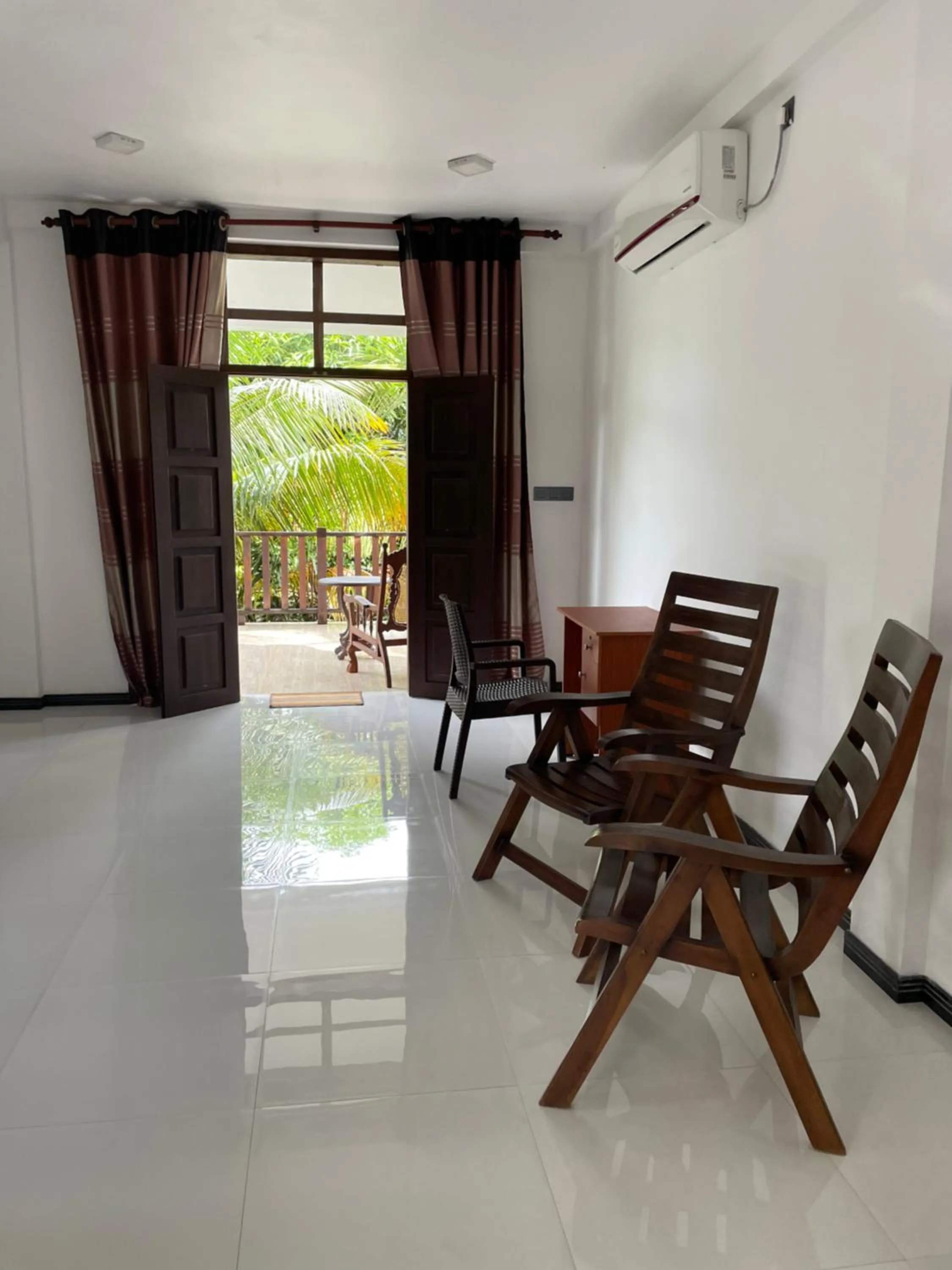 Living room in Dinuri villa