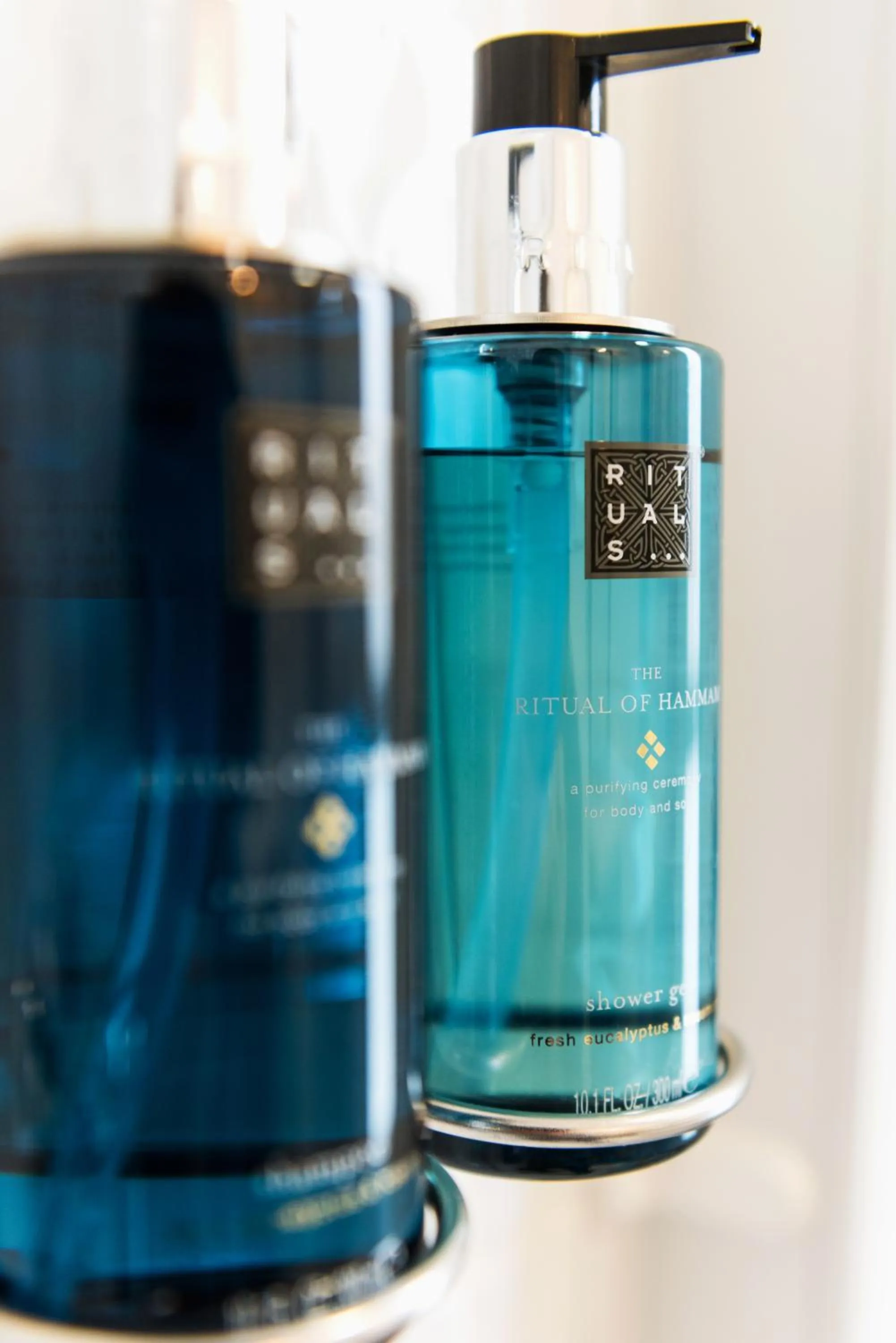 Bathroom in Ténéo Apparthotel Talence Espeleta - Bordeaux Sud