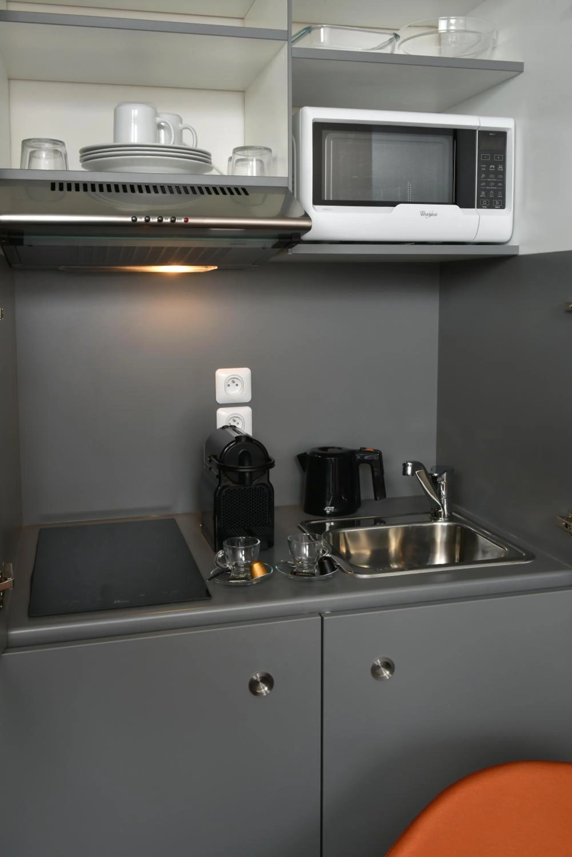 Coffee/tea facilities in Ténéo Apparthotel Talence Espeleta - Bordeaux Sud